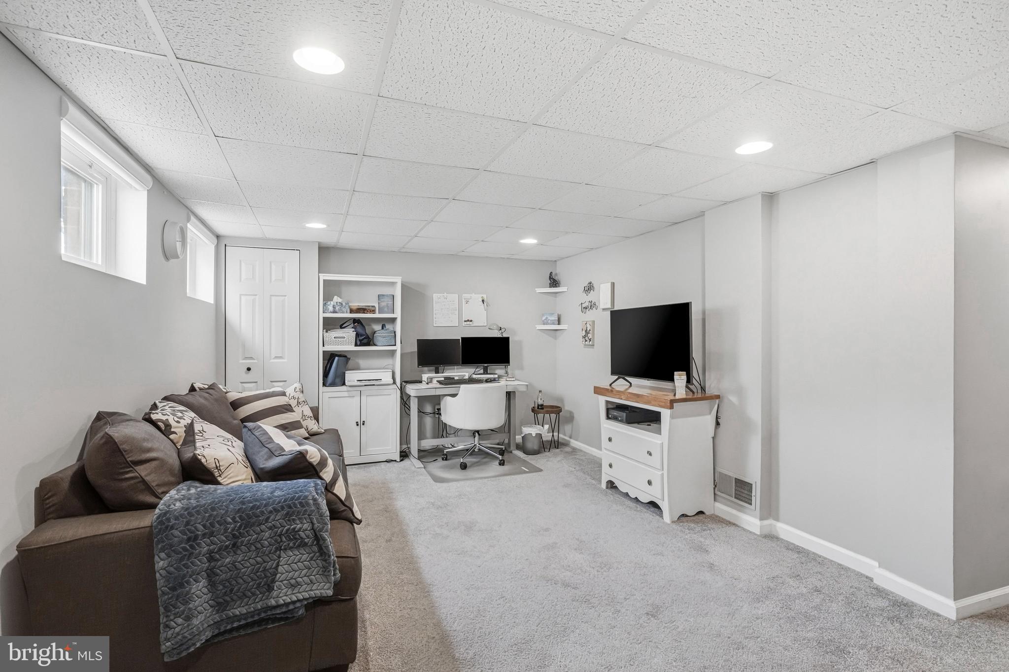 LAFAYETTE GREEN - Residential