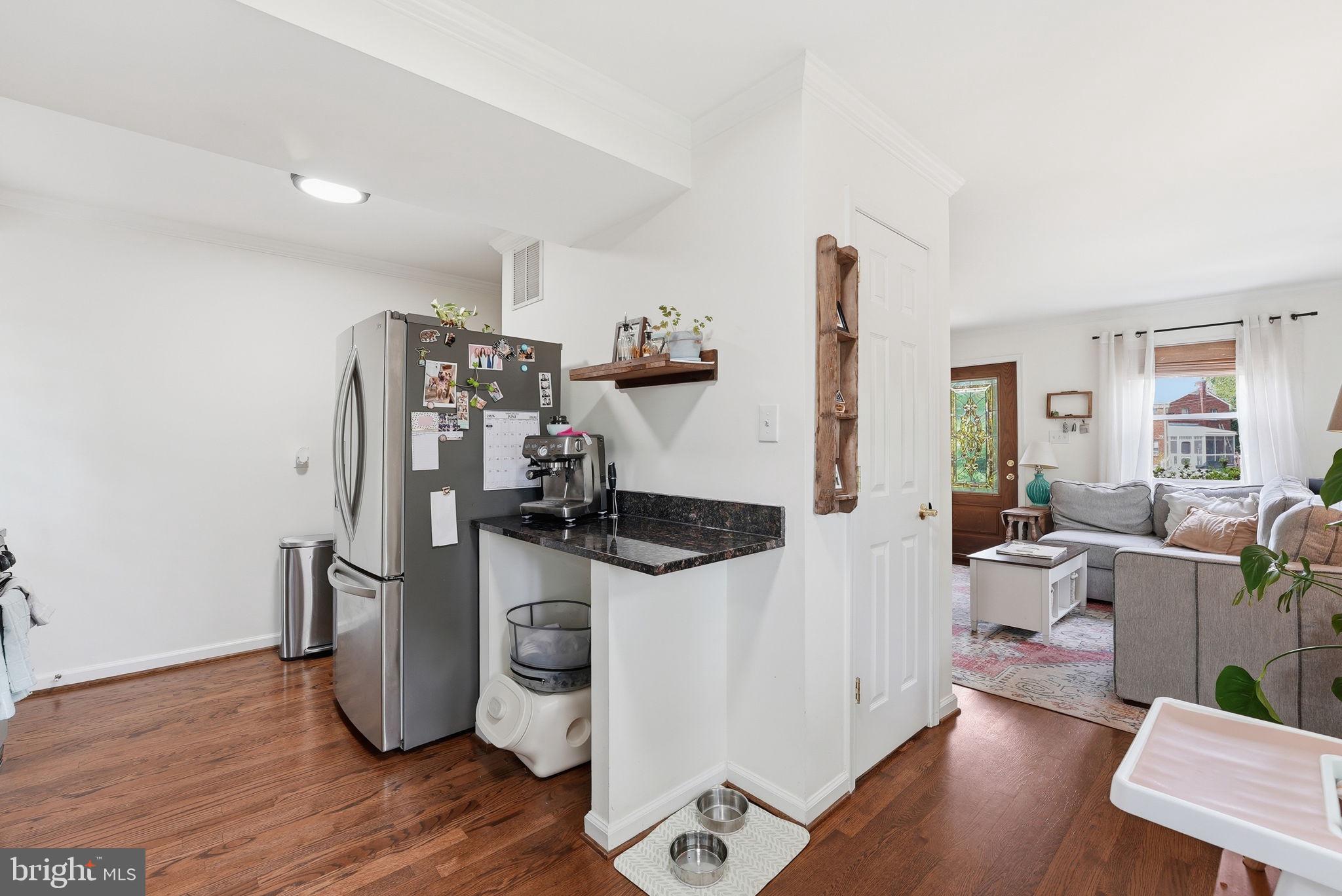 WAKEFIELD - Residential