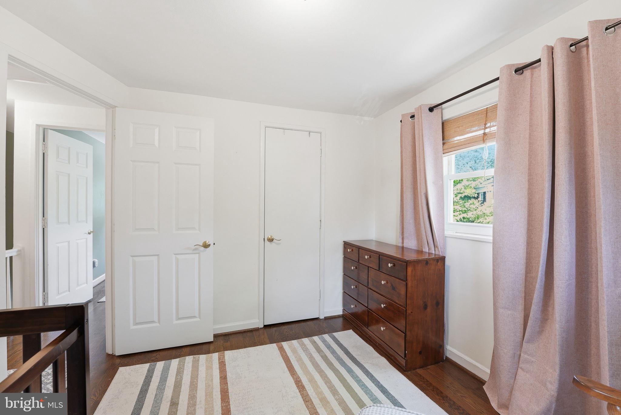 WAKEFIELD - Residential