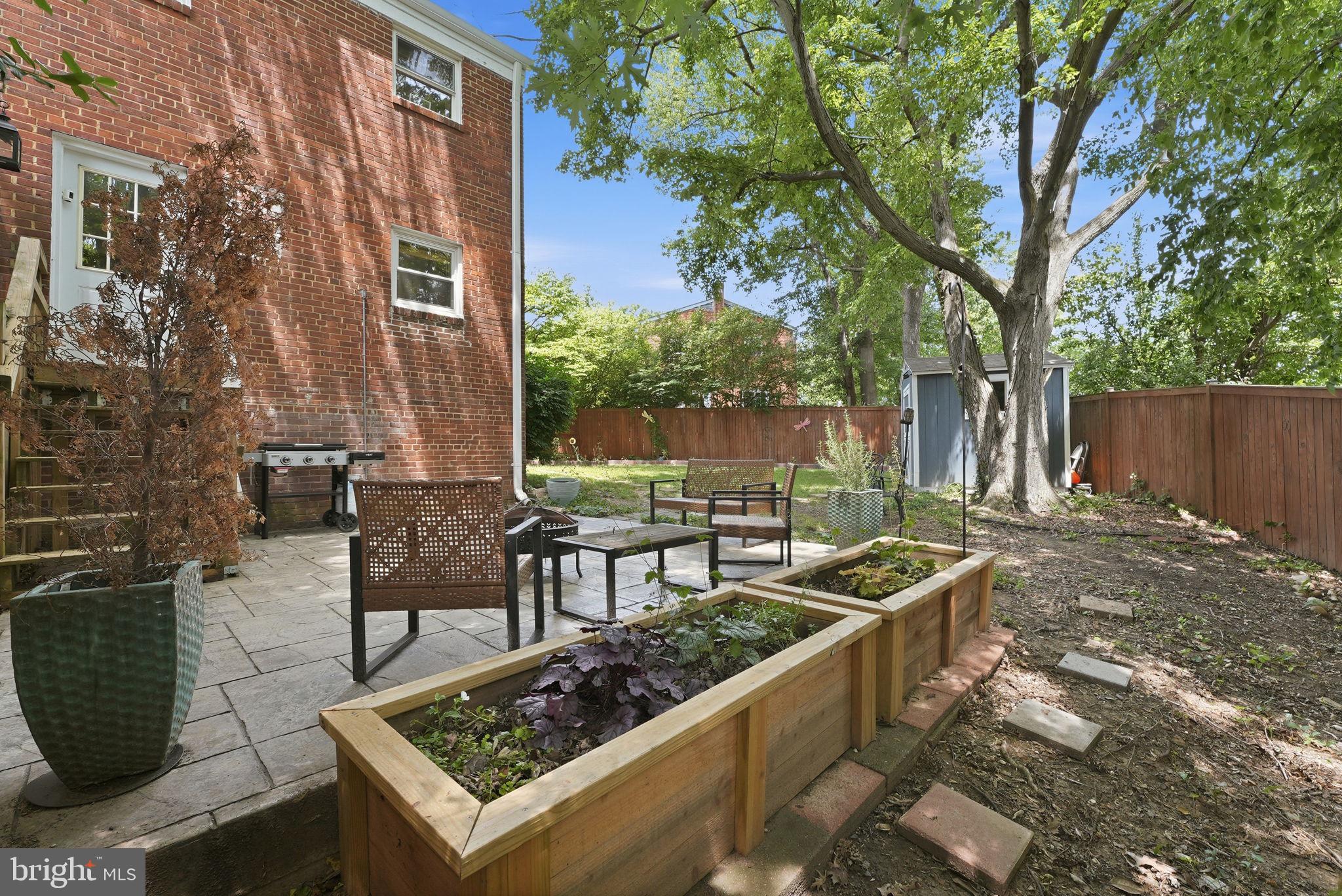 WAKEFIELD - Residential