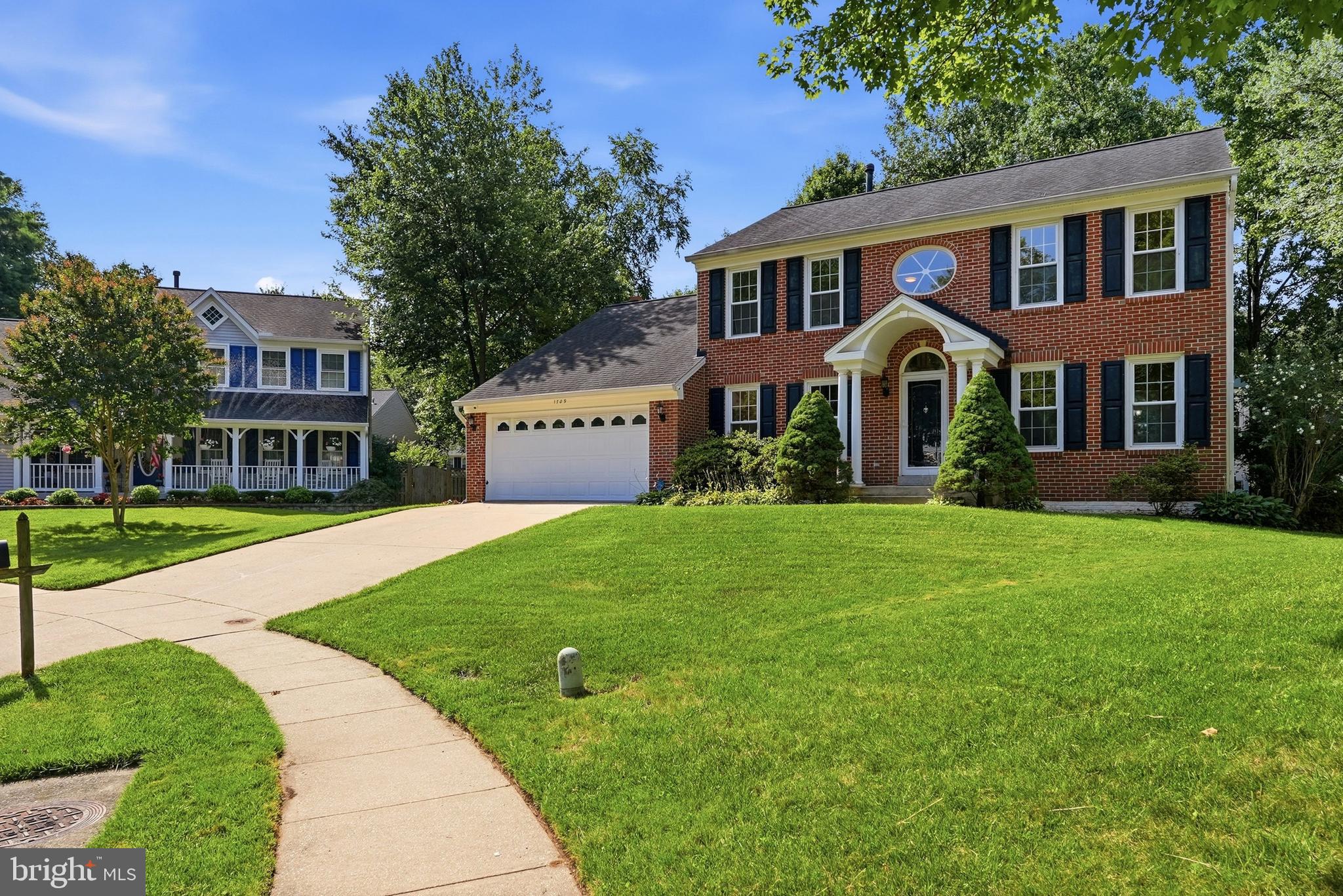 CROFTON CHASE - Residential