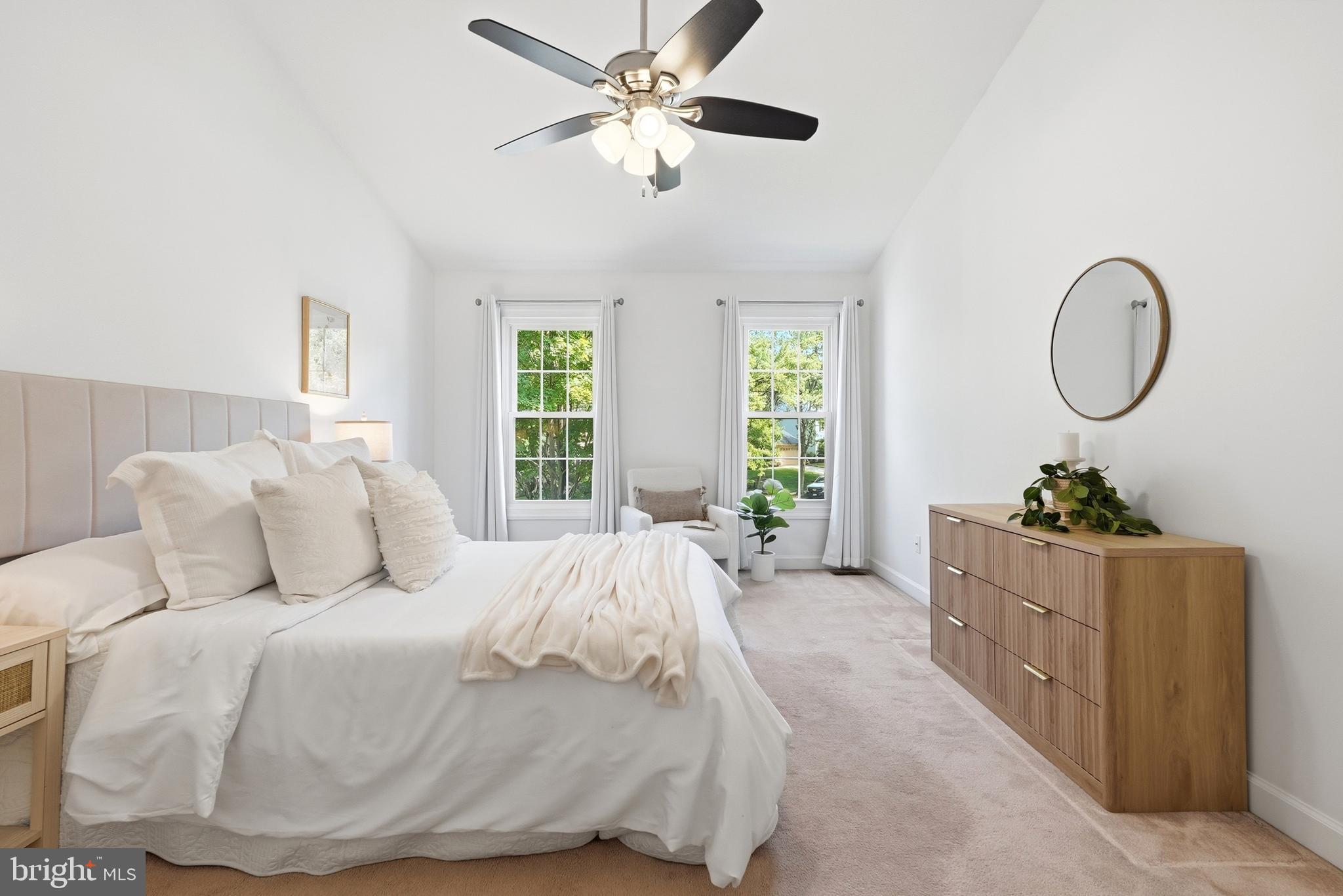 CROFTON CHASE - Residential