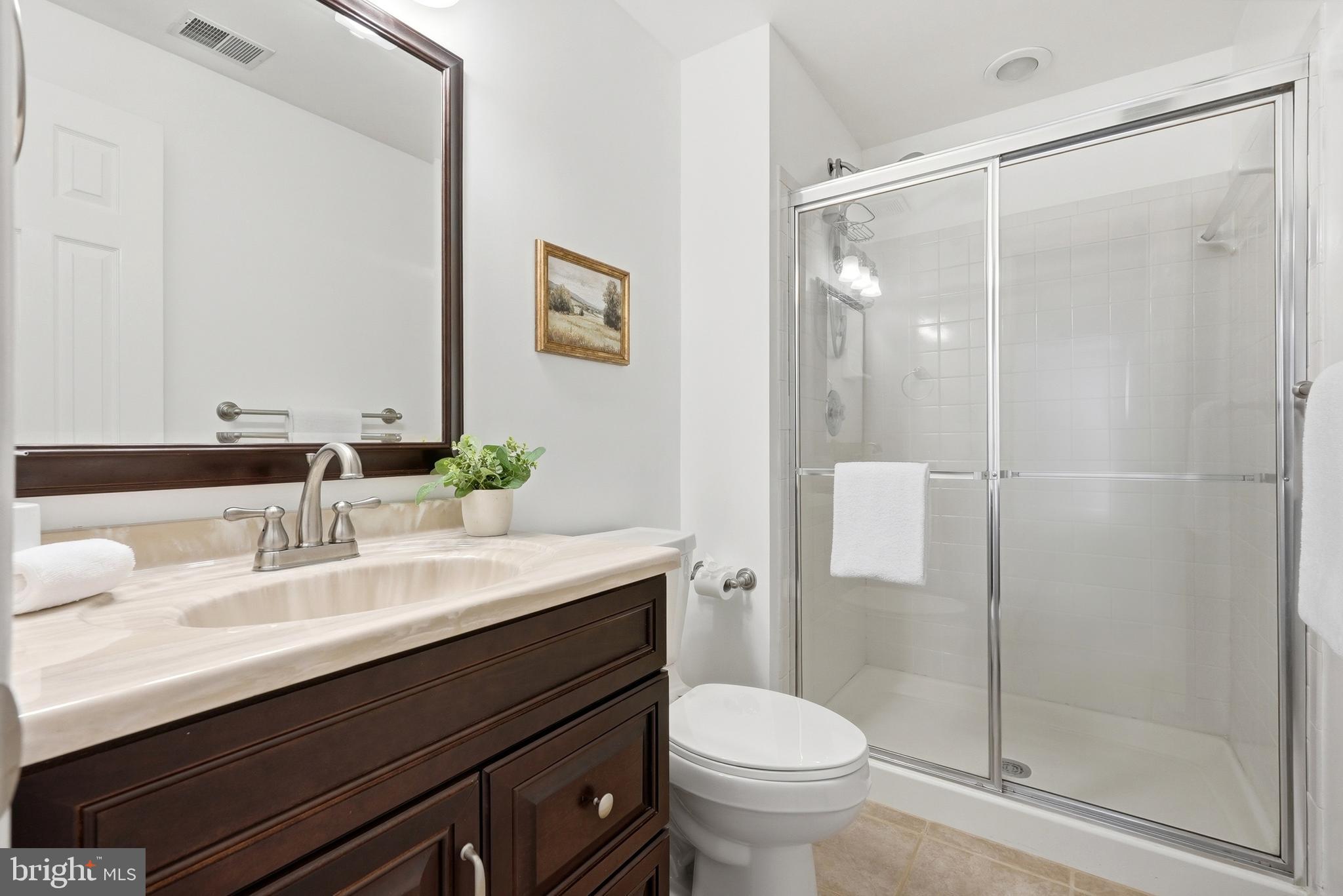 CROFTON CHASE - Residential