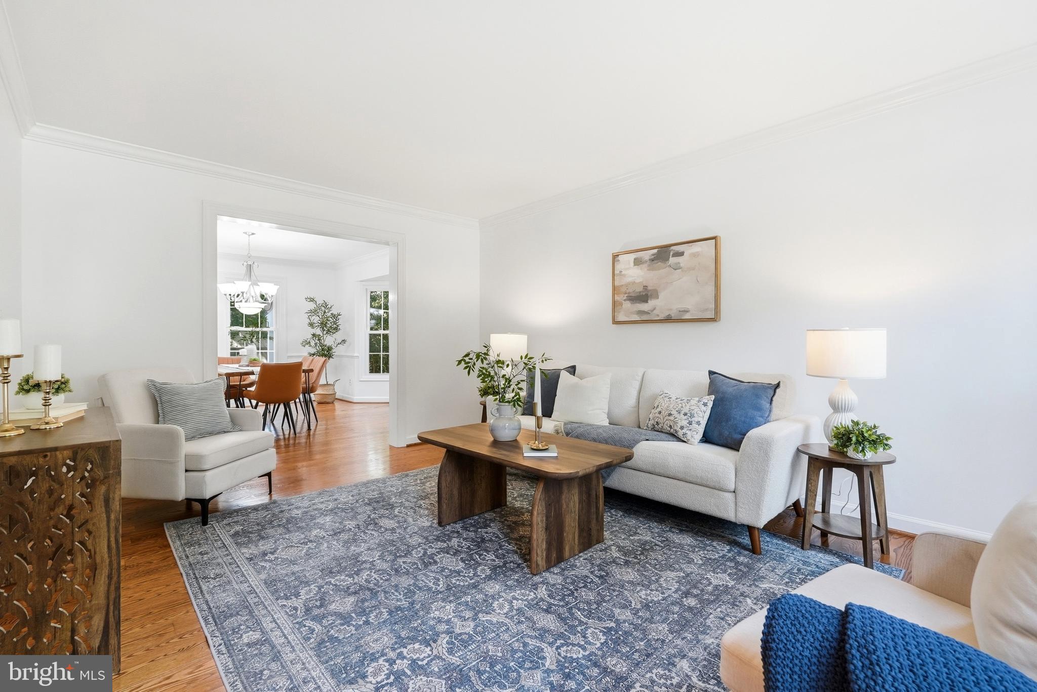 CROFTON CHASE - Residential