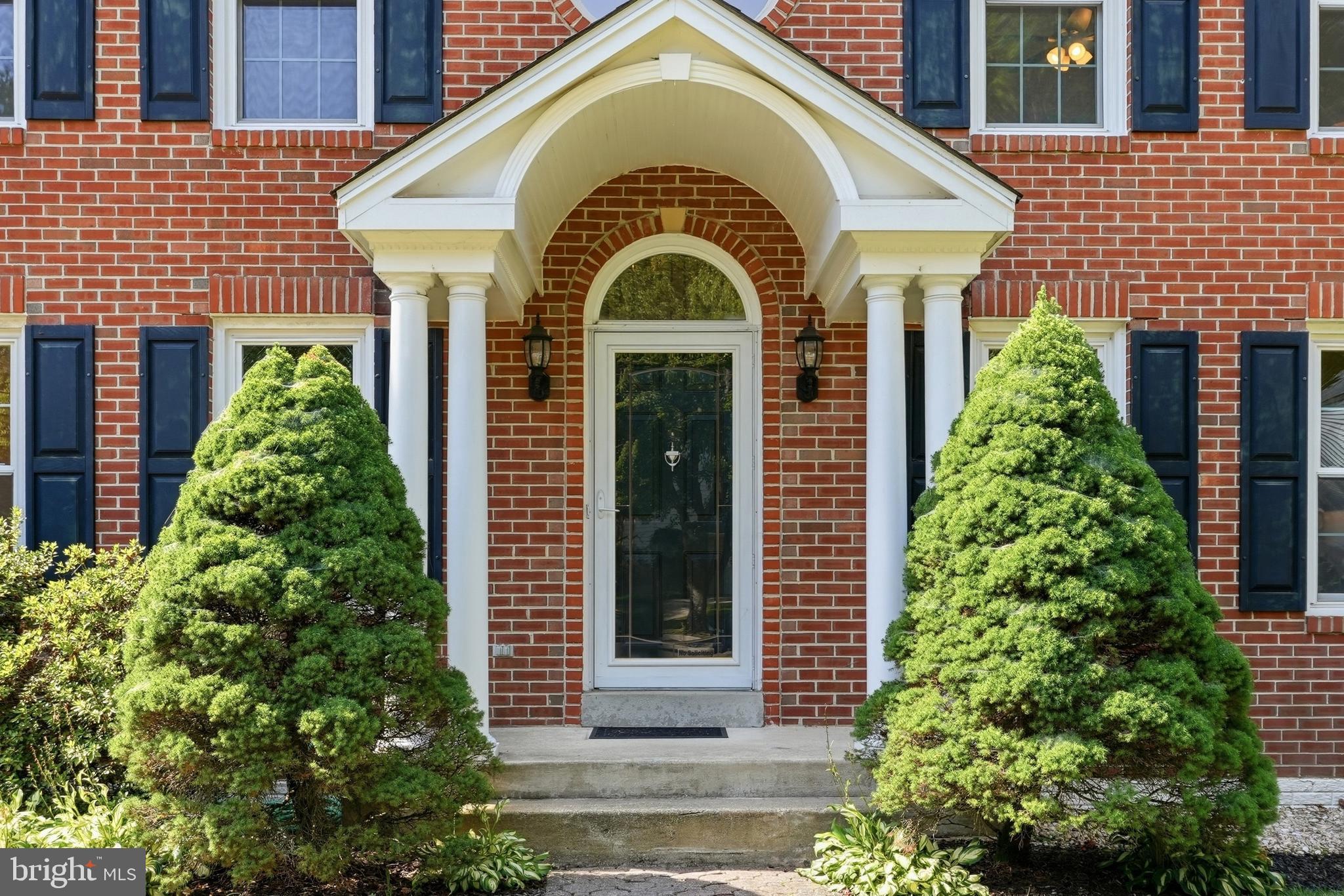 CROFTON CHASE - Residential