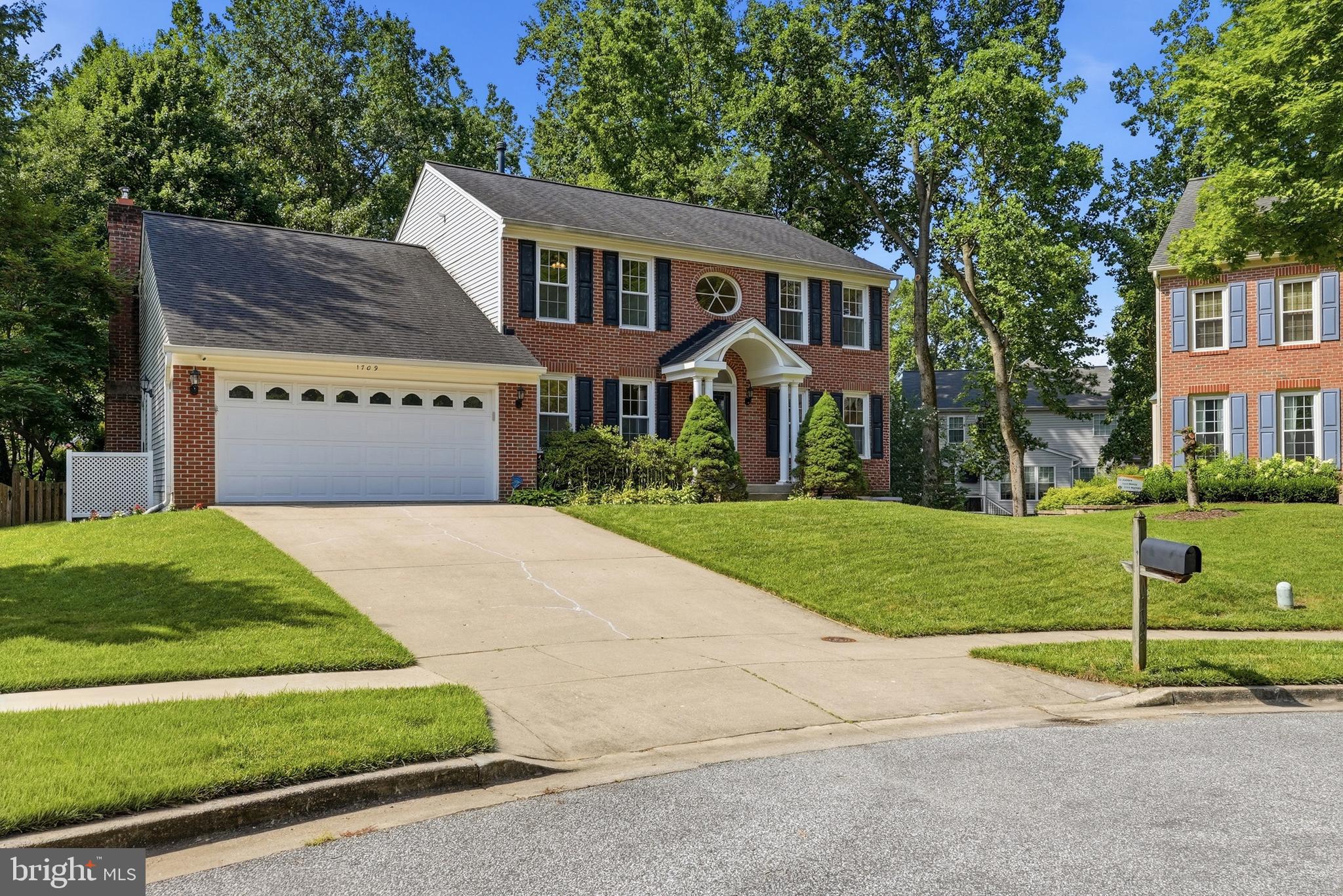 CROFTON CHASE - Residential