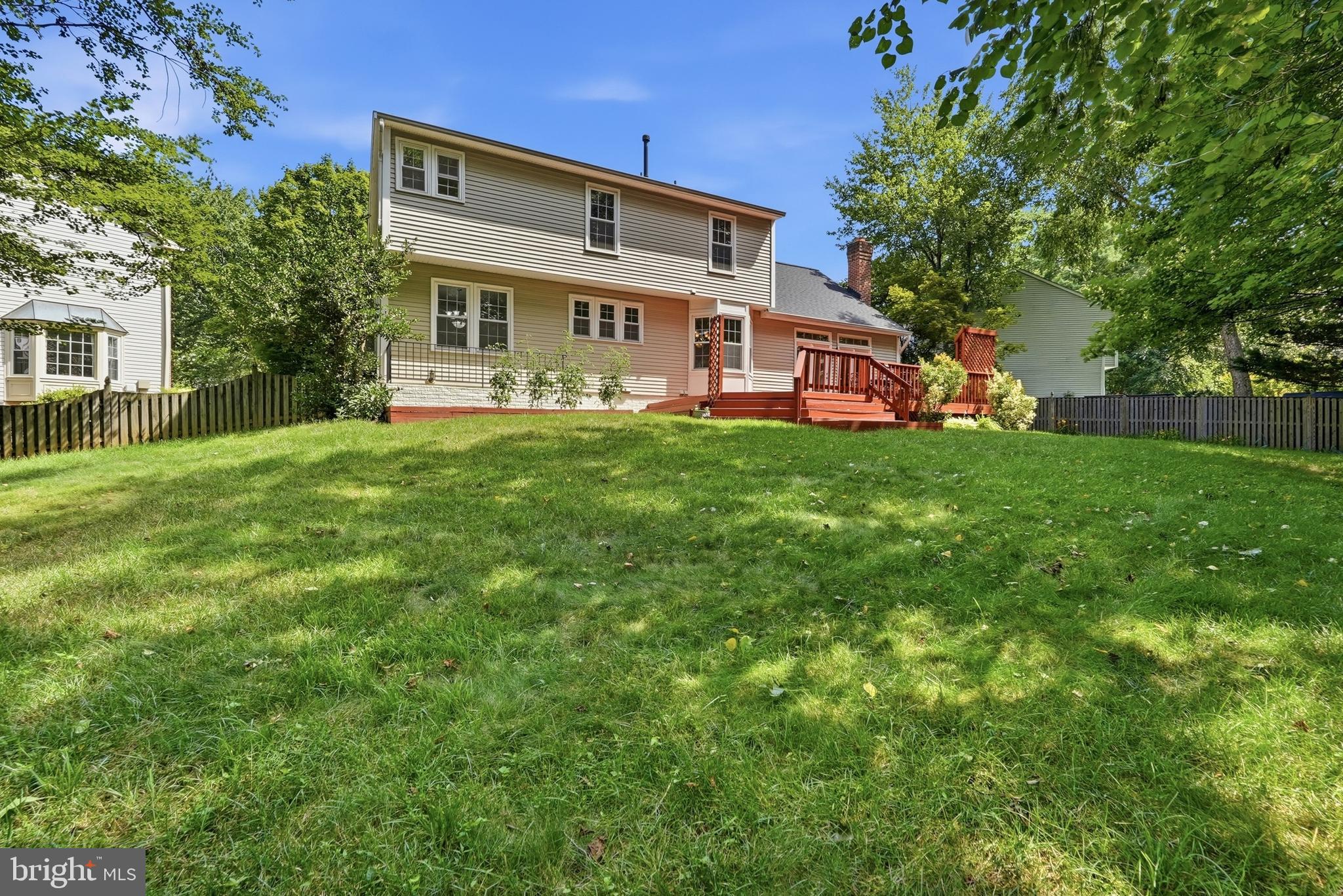 CROFTON CHASE - Residential