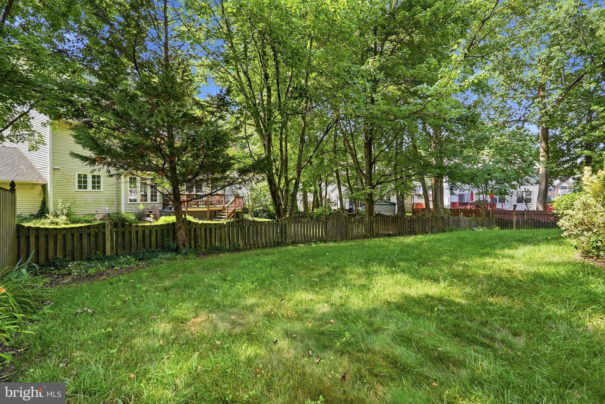 CROFTON CHASE - Residential