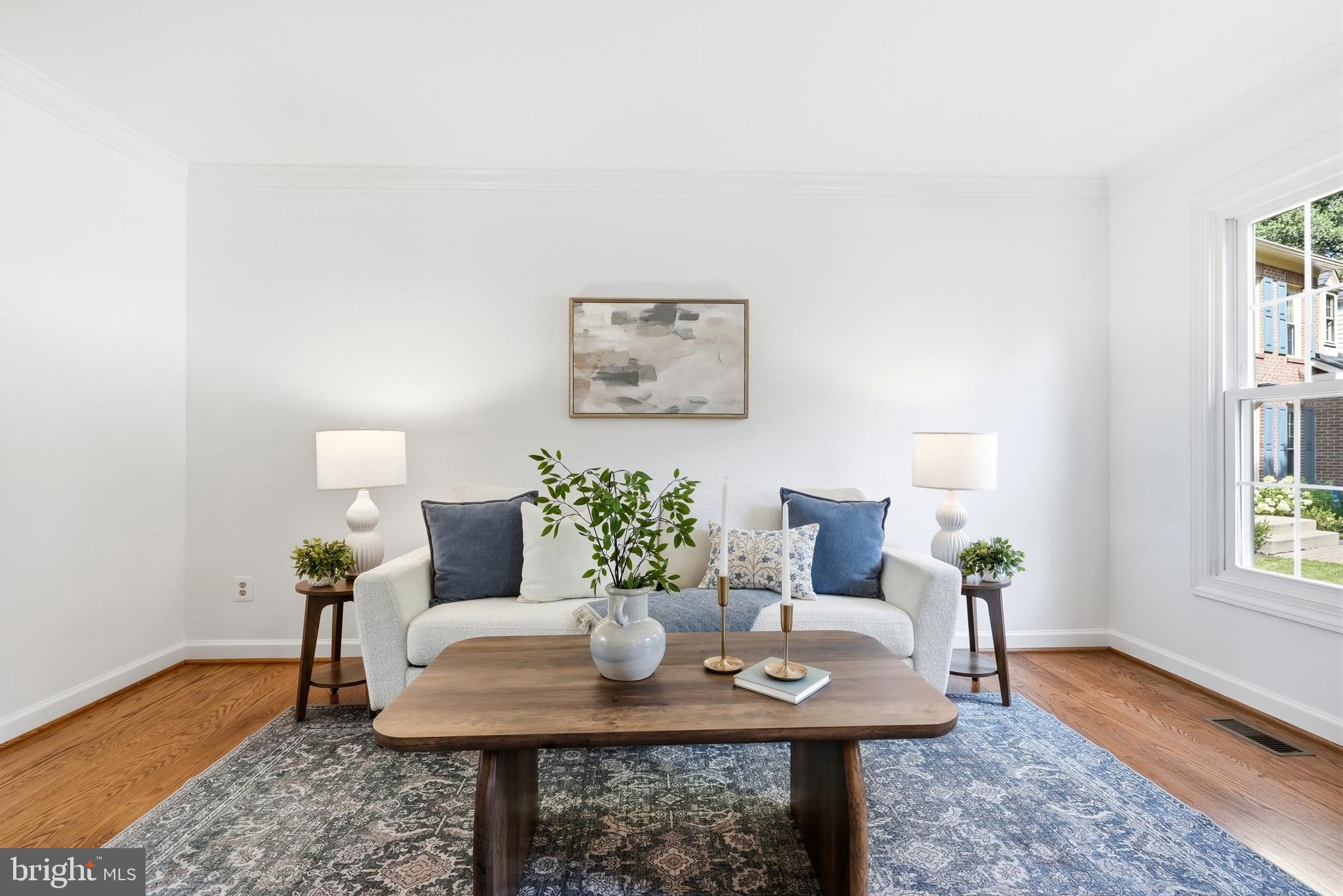 CROFTON CHASE - Residential