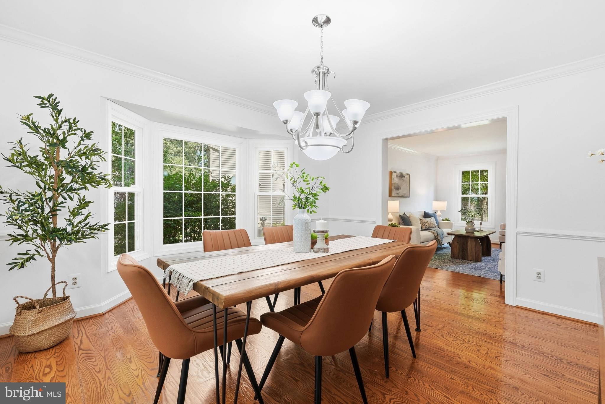 CROFTON CHASE - Residential