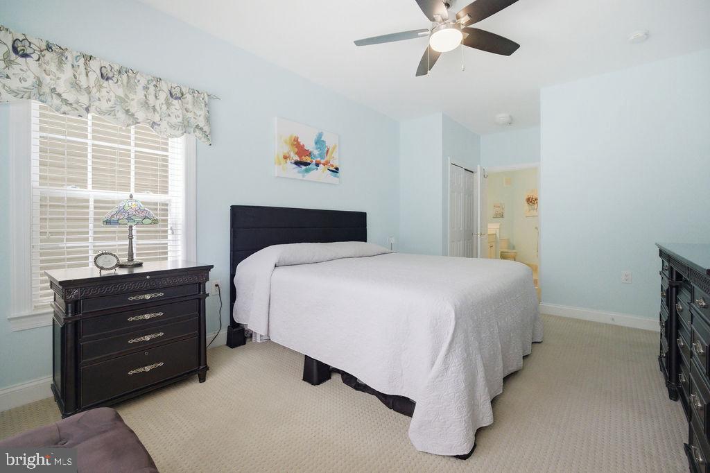 CREEKSIDE VILLAGE - Residential