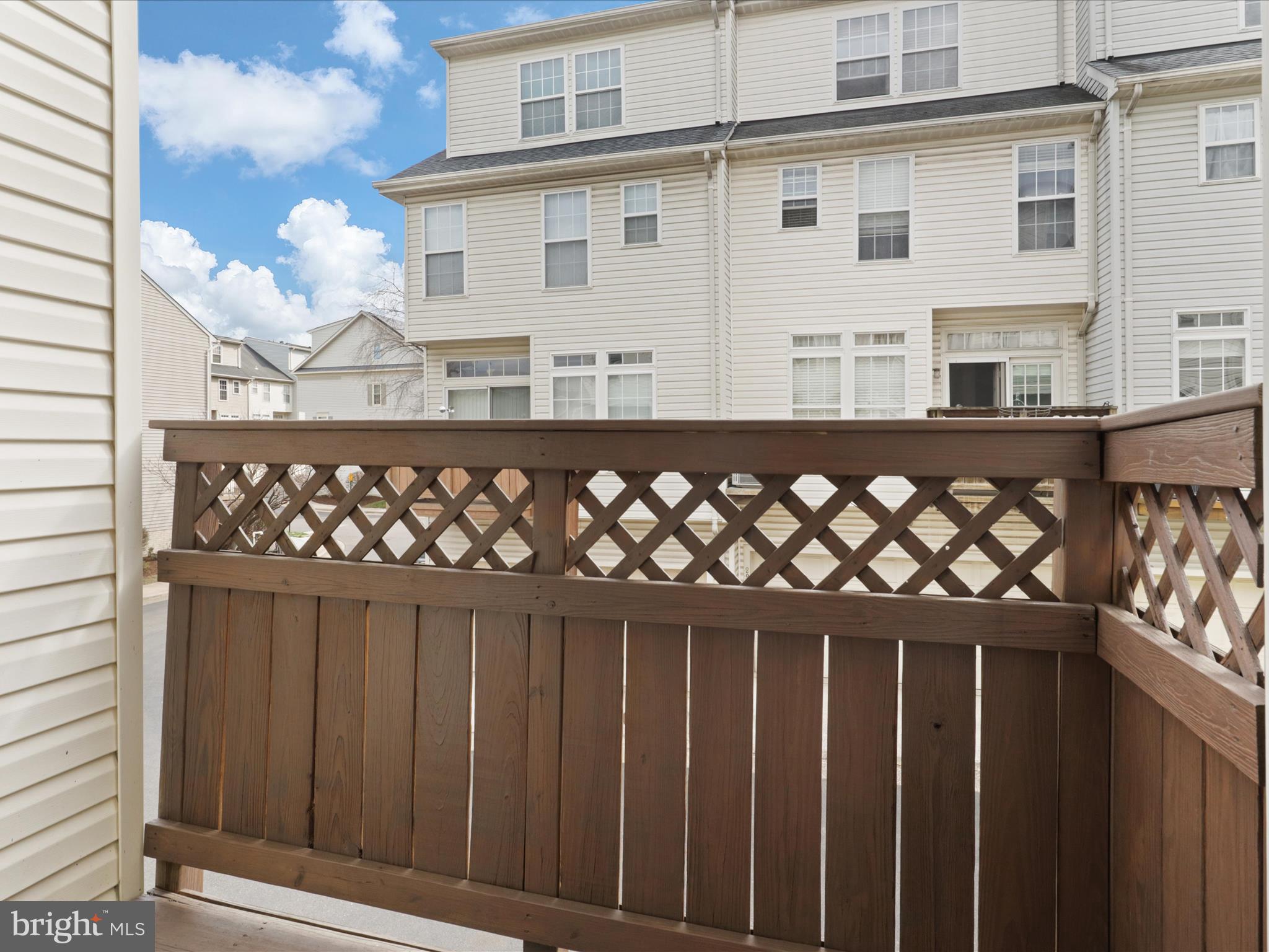 SUMMERS GROVE - Residential