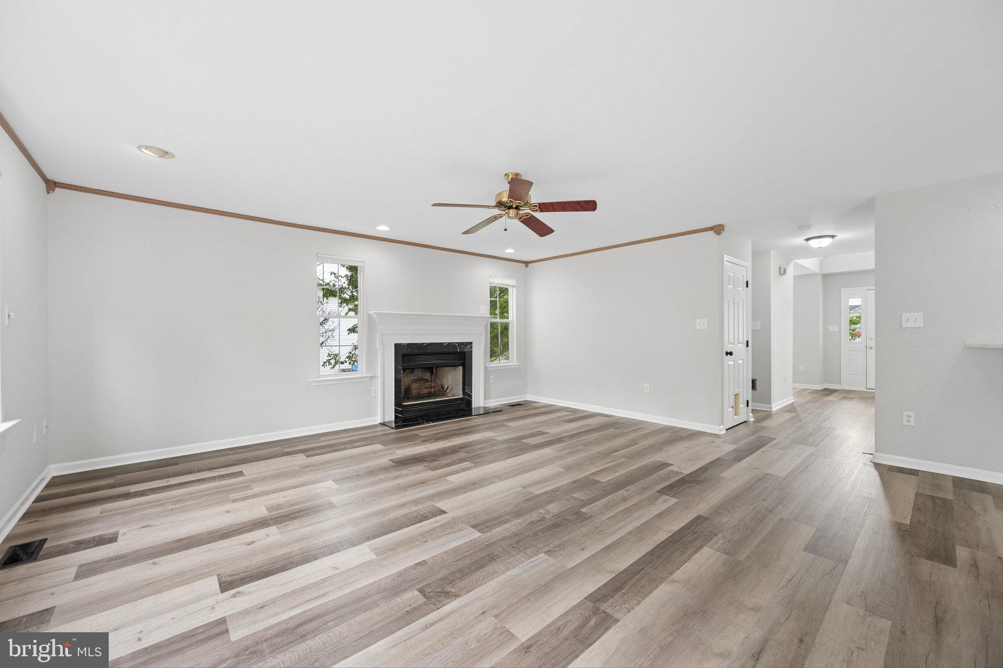 MEADOWBROOK - Residential