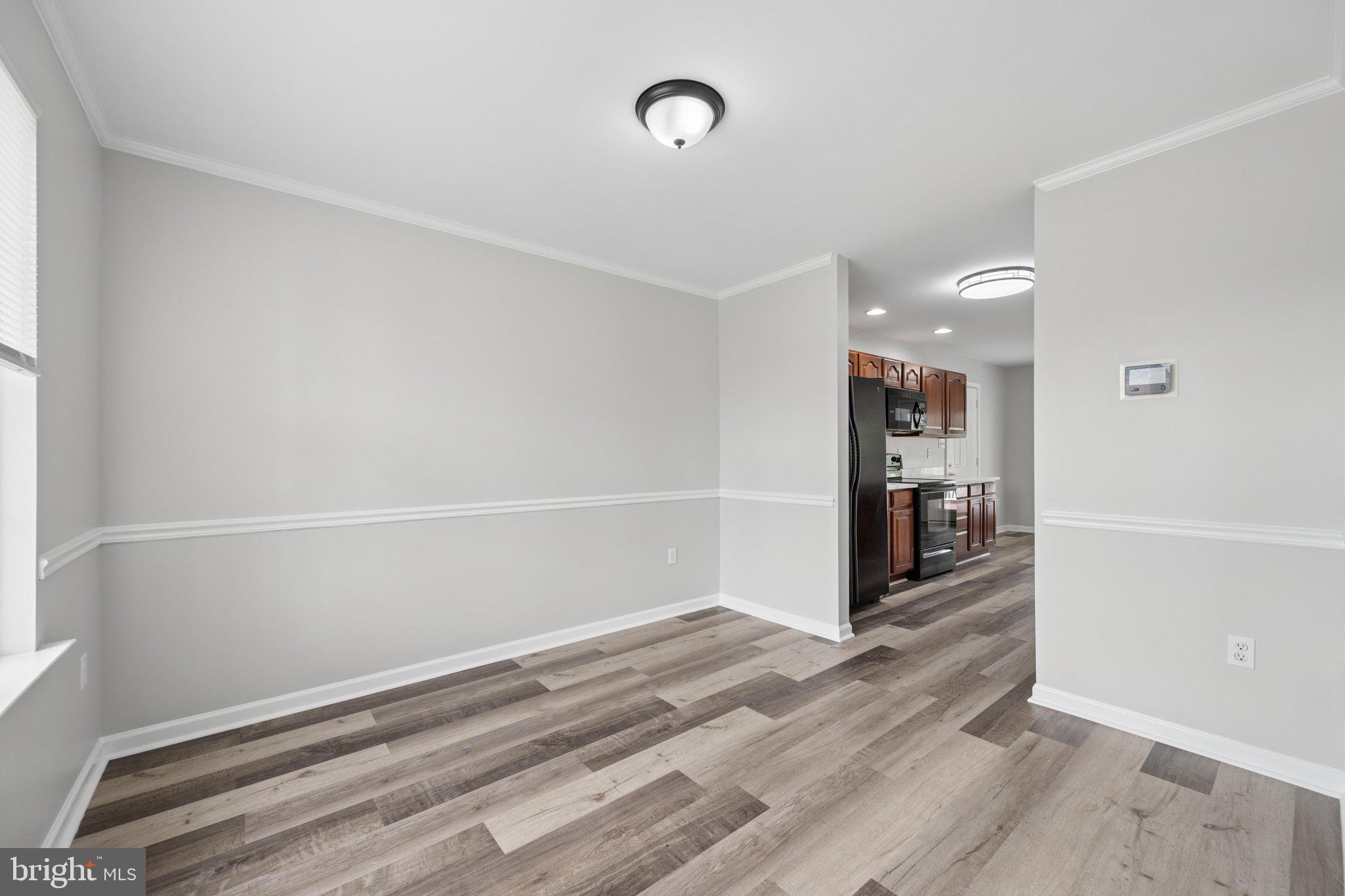 MEADOWBROOK - Residential