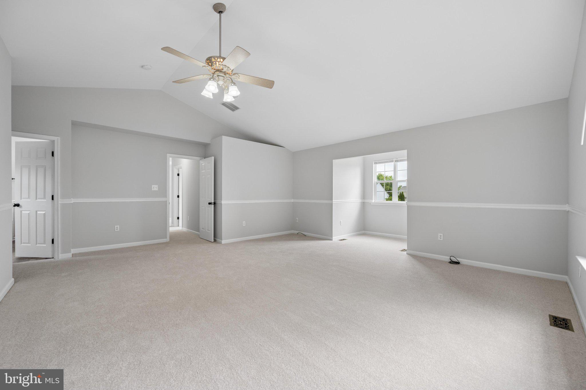 MEADOWBROOK - Residential