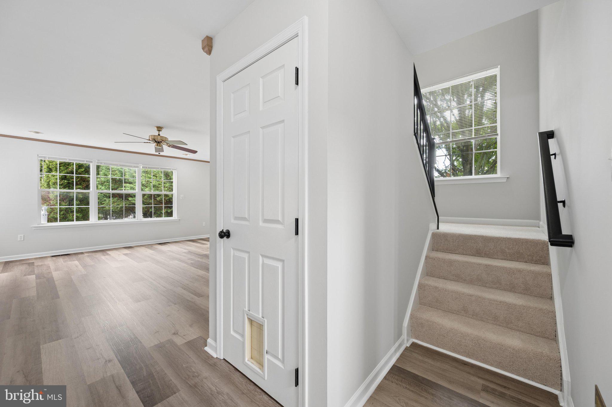 MEADOWBROOK - Residential