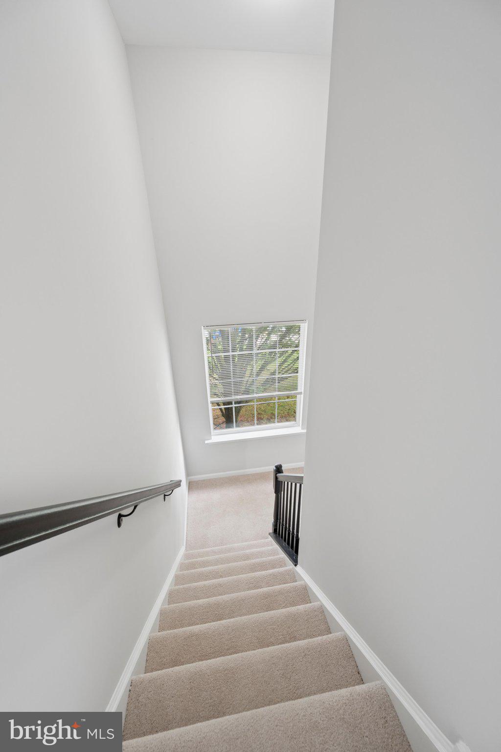 MEADOWBROOK - Residential