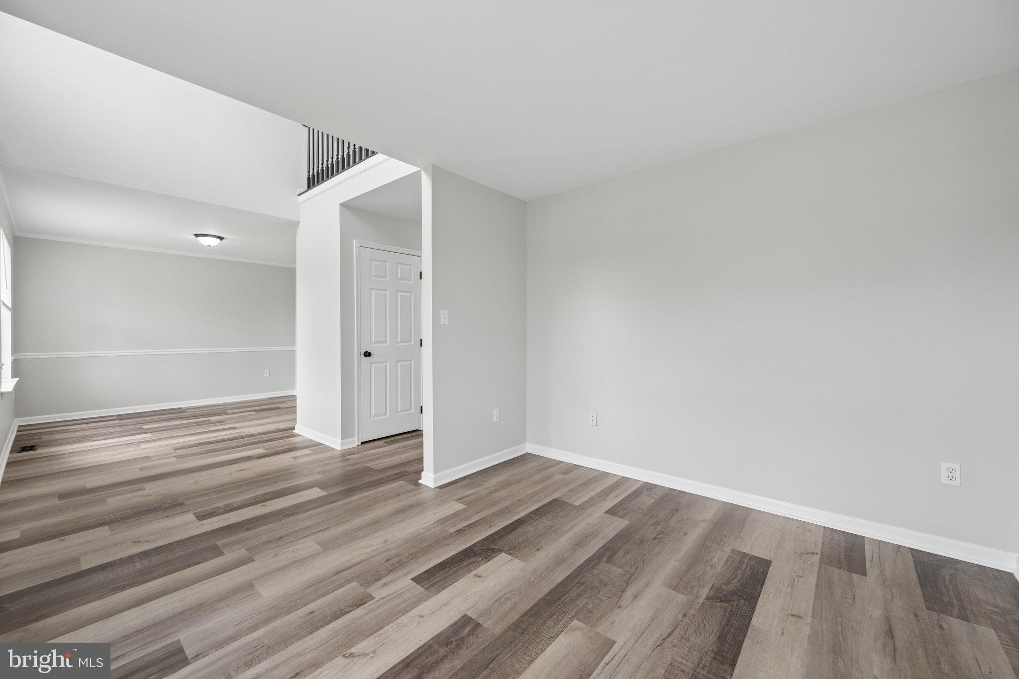 MEADOWBROOK - Residential