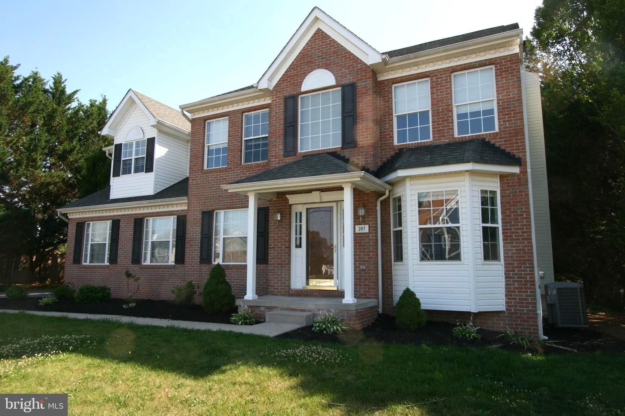 MEADOWBROOK - Residential
