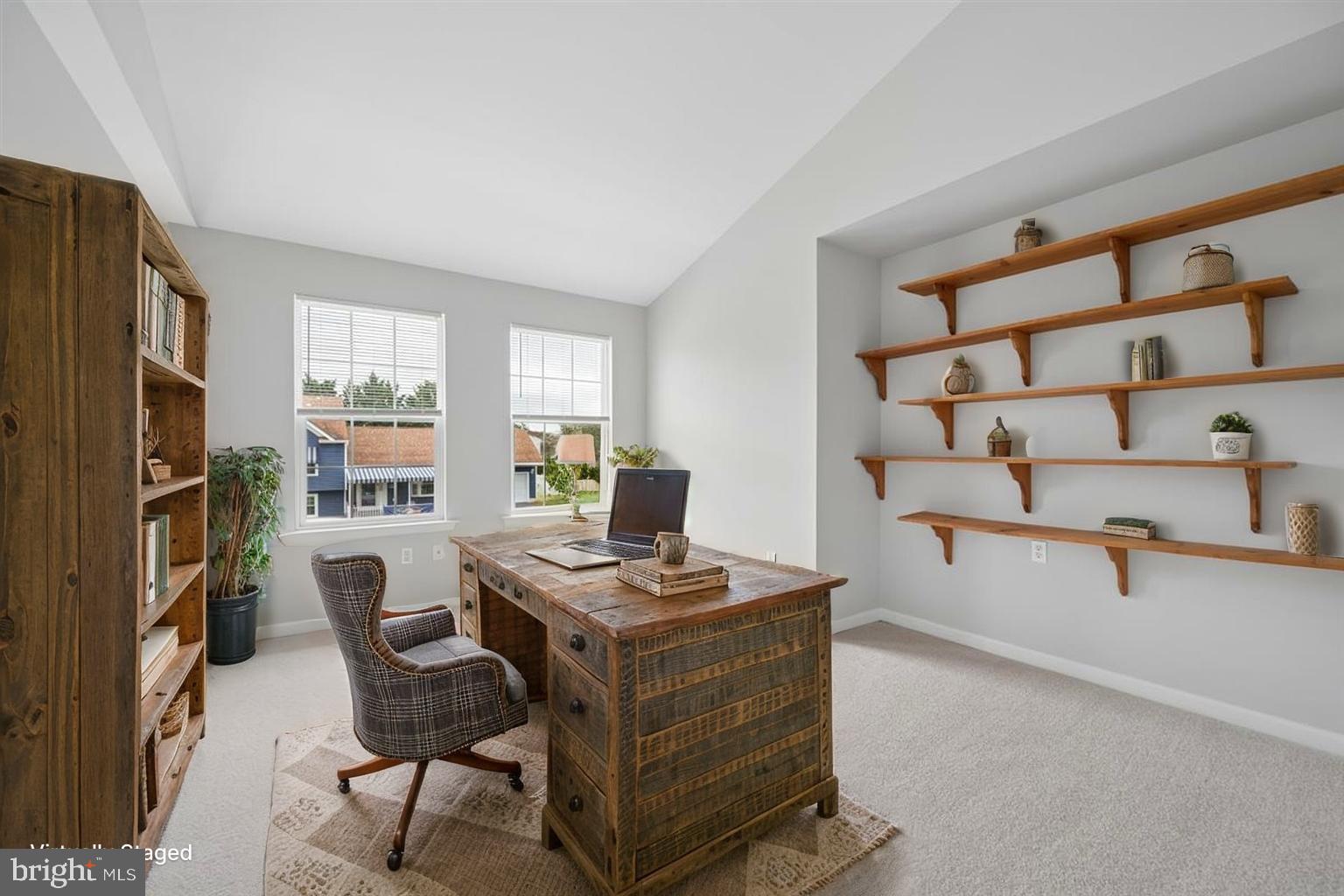 MEADOWBROOK - Residential