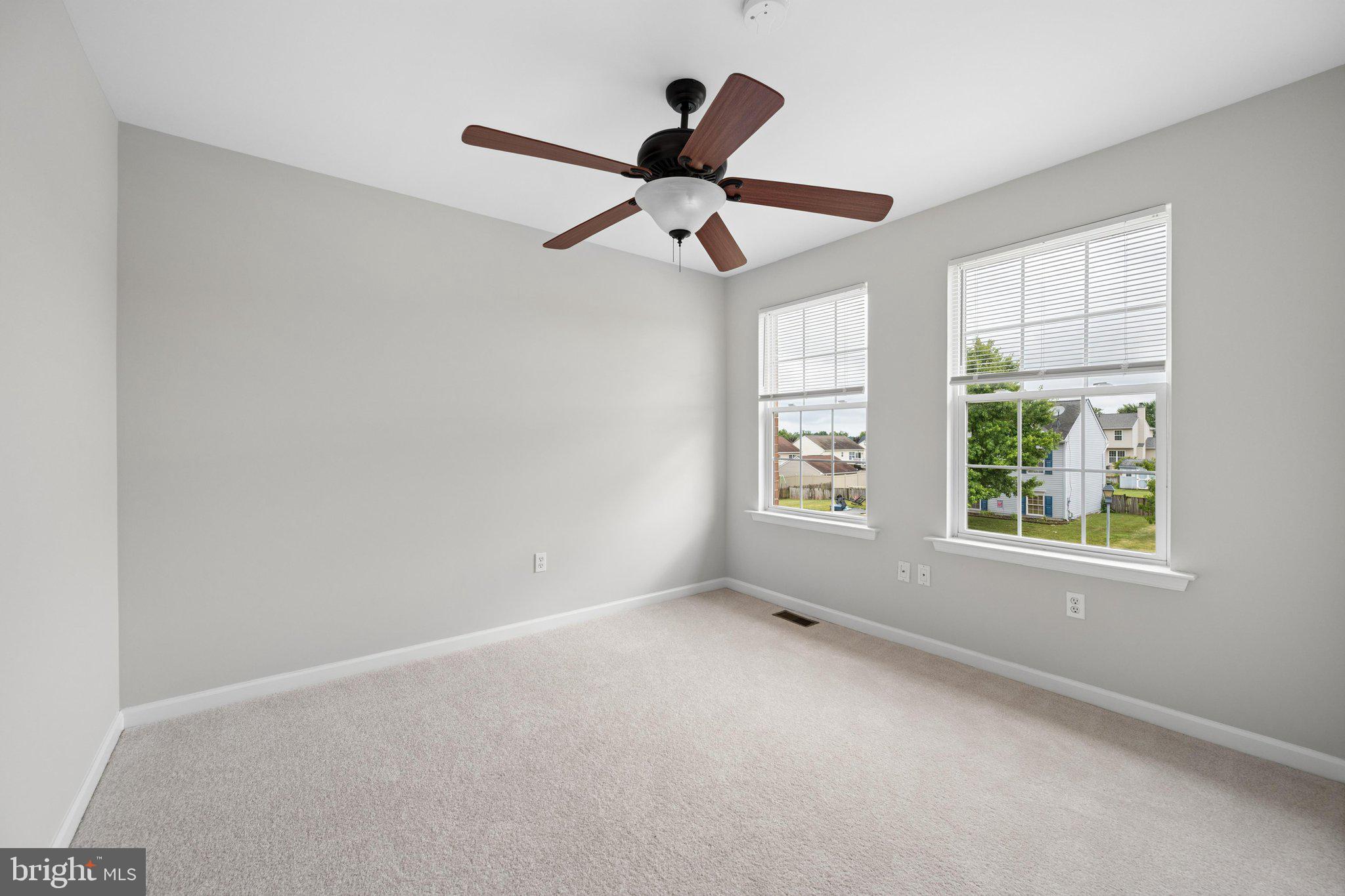 MEADOWBROOK - Residential