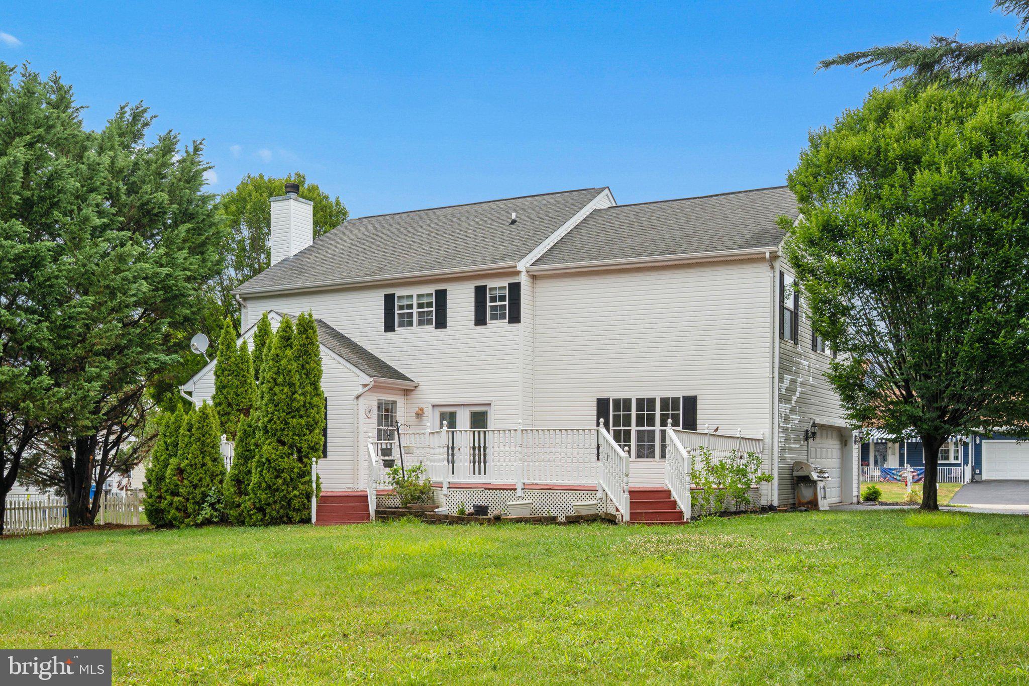 MEADOWBROOK - Residential