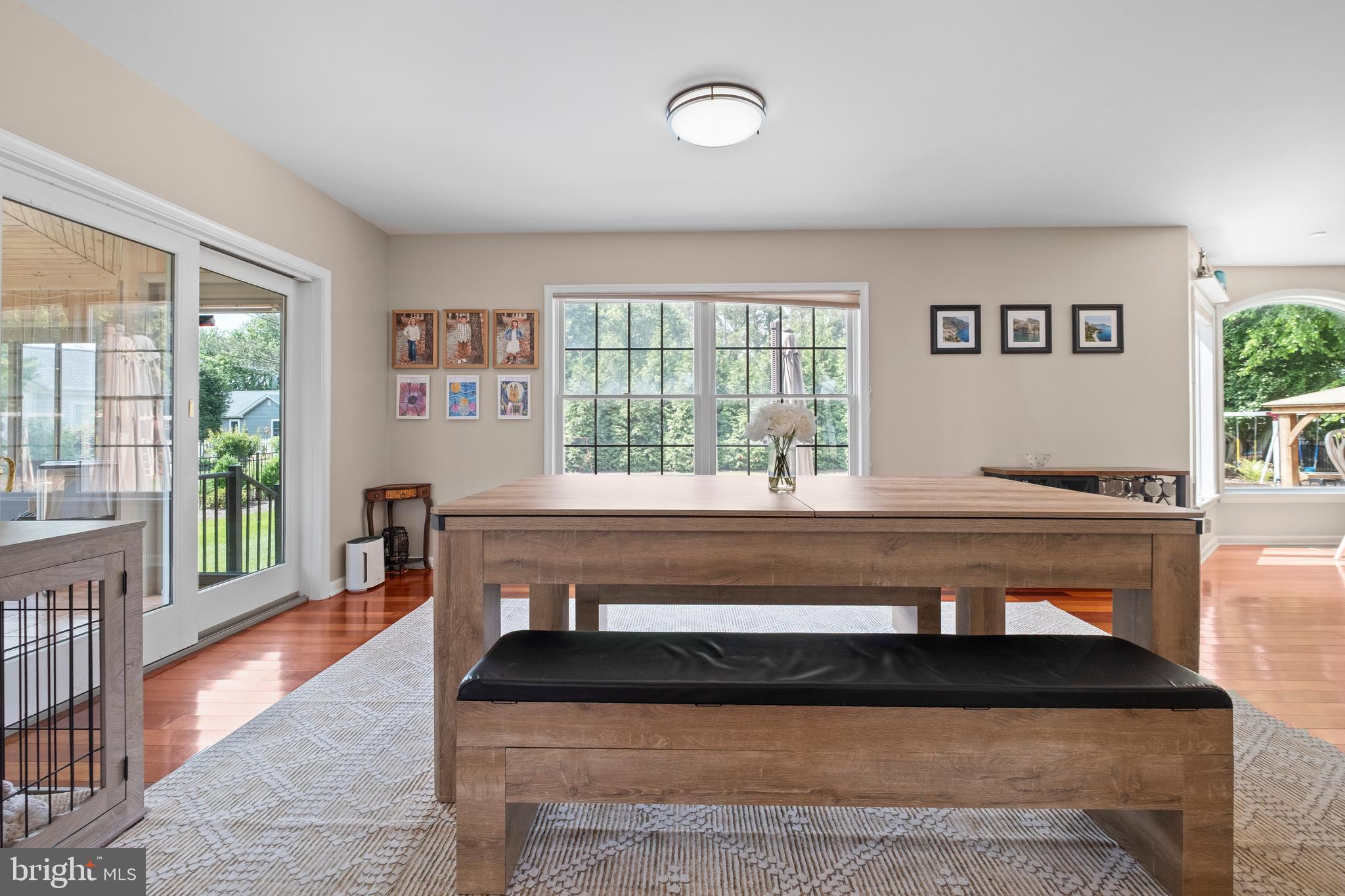 CAPTAINS HILL - Residential