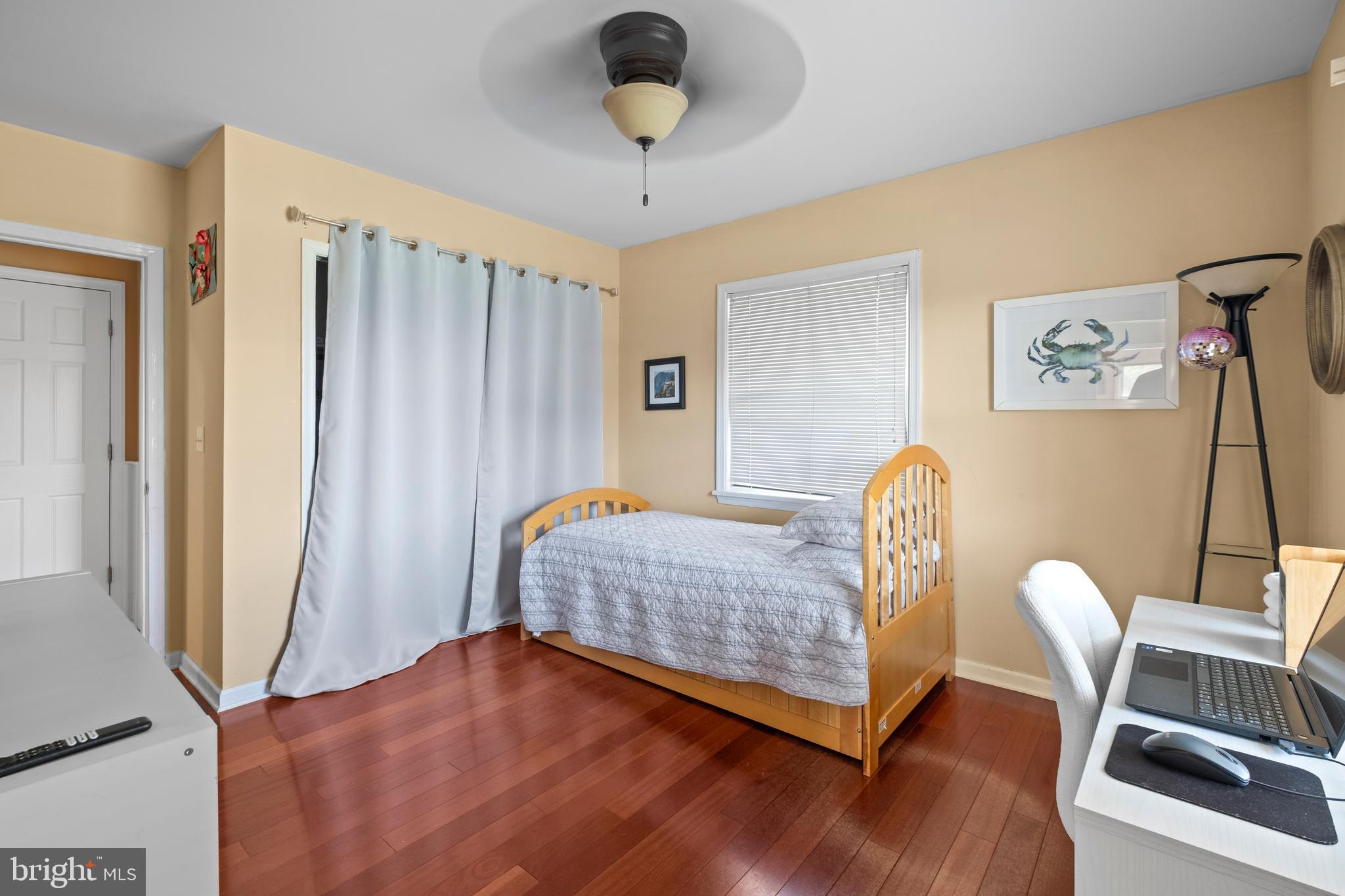 CAPTAINS HILL - Residential