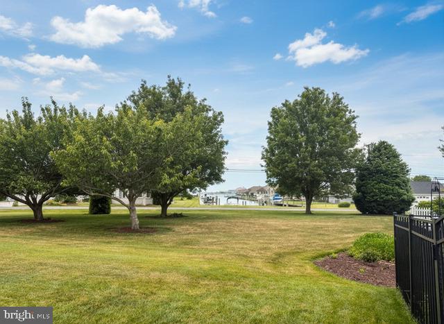 CAPTAINS HILL - Residential
