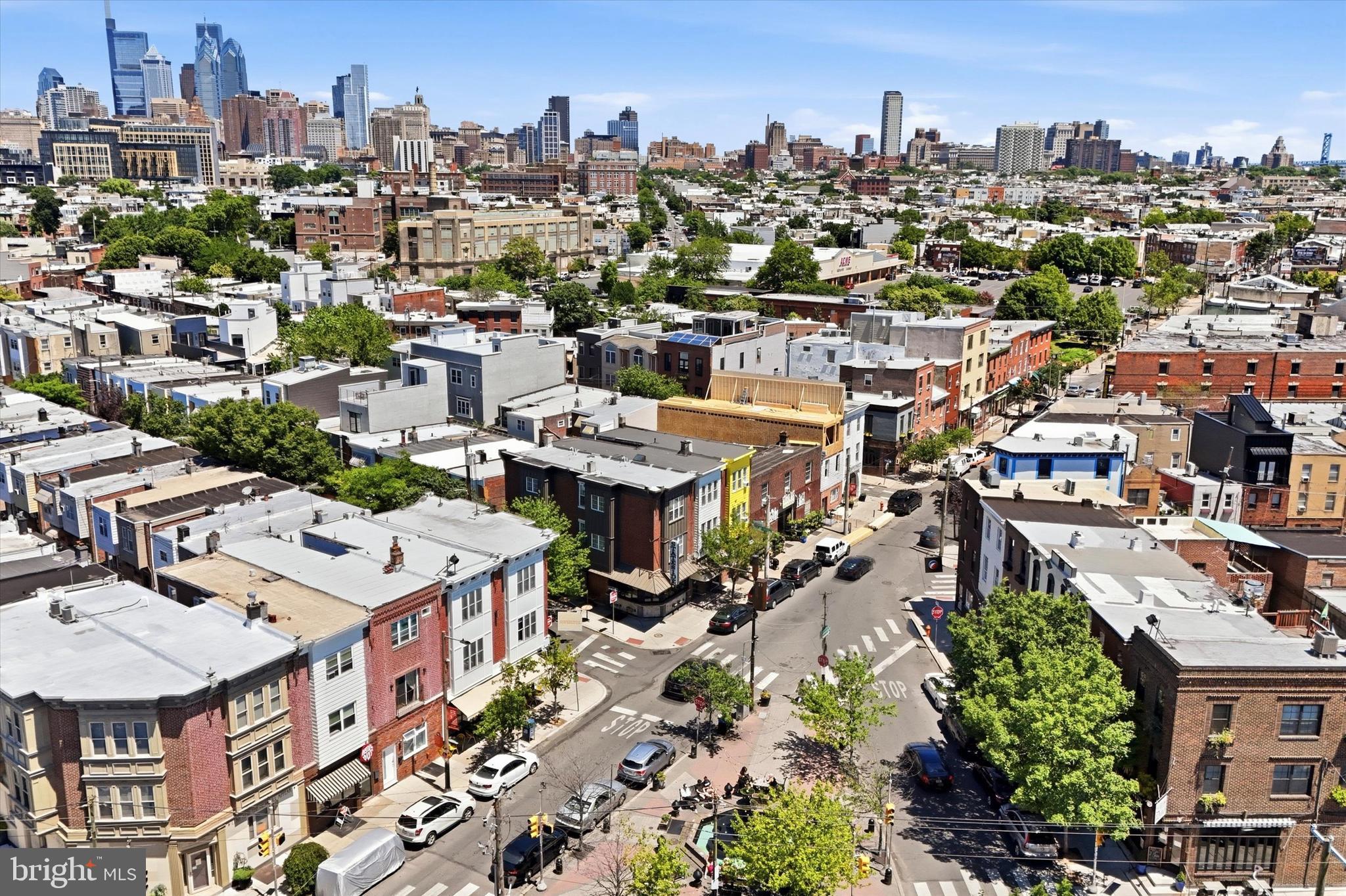 PASSYUNK SQUARE - Commercial Sale