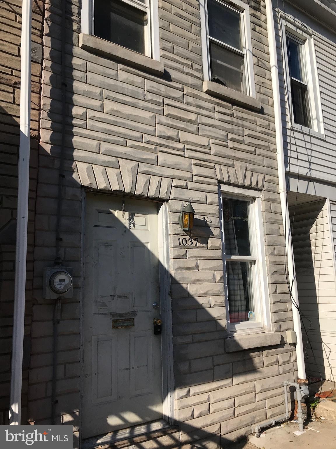 Welcome to 1037 Cotton St, Reading, PA! This traditional brick rowhome offers 2 bedrooms, 1 full bath, and approximately 584 square feet of living space, making it a great opportunity for a first-time homebuyer, downsizer, or investor. The home features a functional floor plan, natural gas heat, and a full basement that provides additional storage space. Conveniently located near local shopping, dining, schools, and major roadways, this property offers easy access to everyday amenities. With its classic character, manageable size, and affordable price point, this home is ready for its next owner.

Tenant is responsible for all utilities, including water, sewer, trash, electric, and gas.