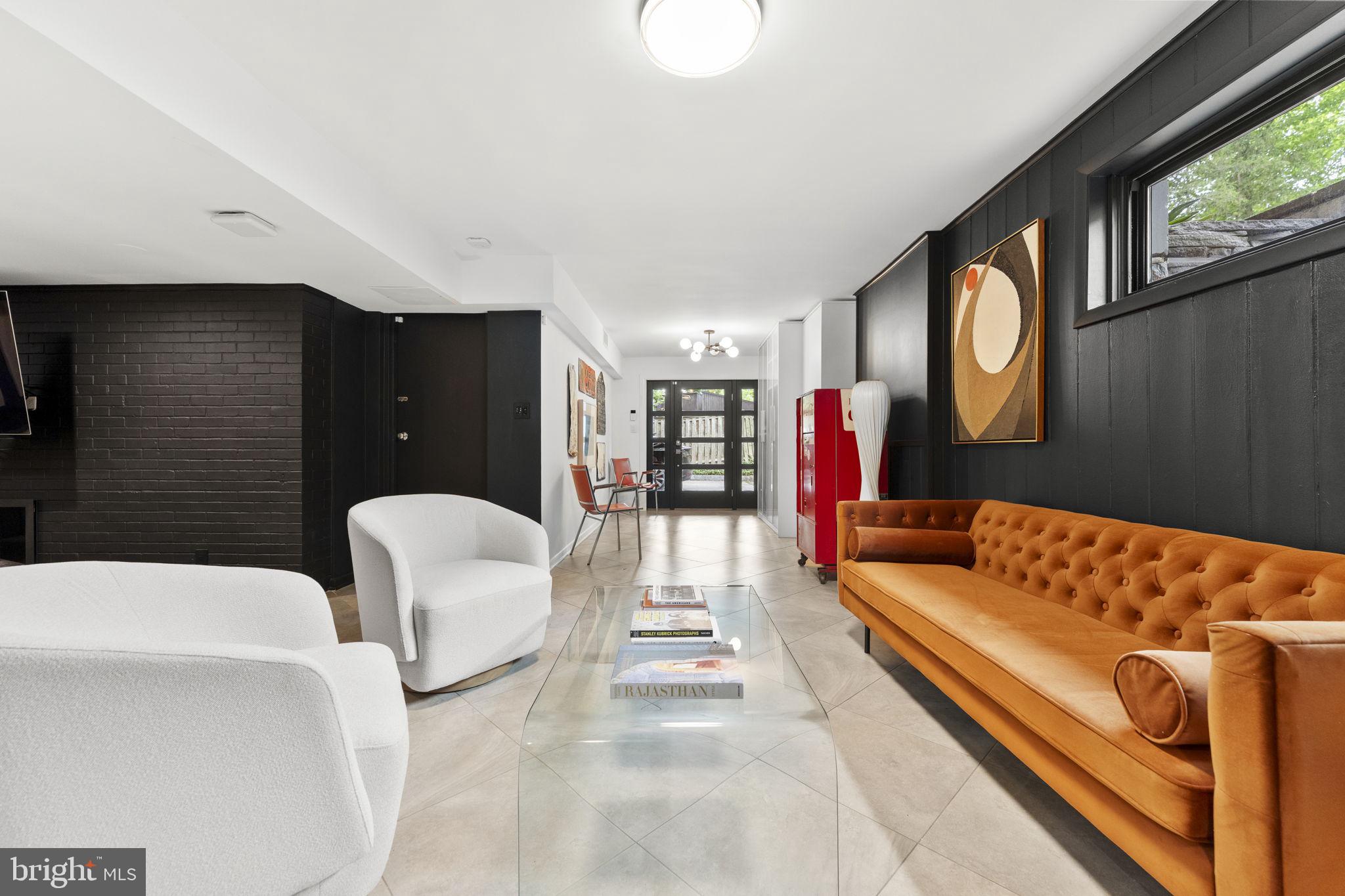 BRADLEY HILLS - Residential
