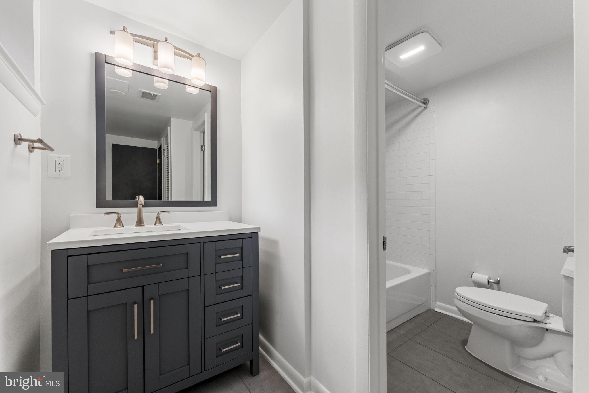 BRADLEY HILLS - Residential
