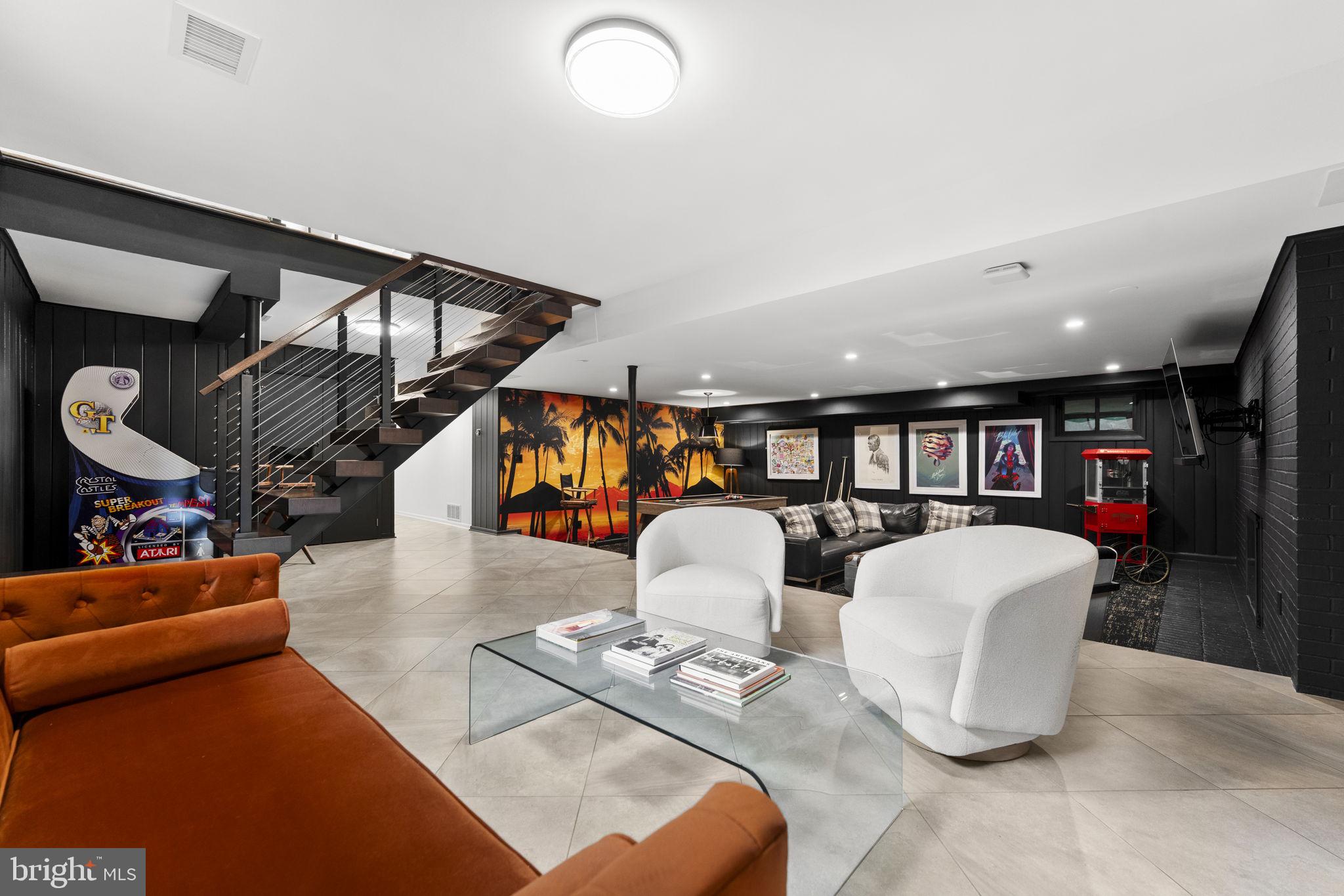 BRADLEY HILLS - Residential