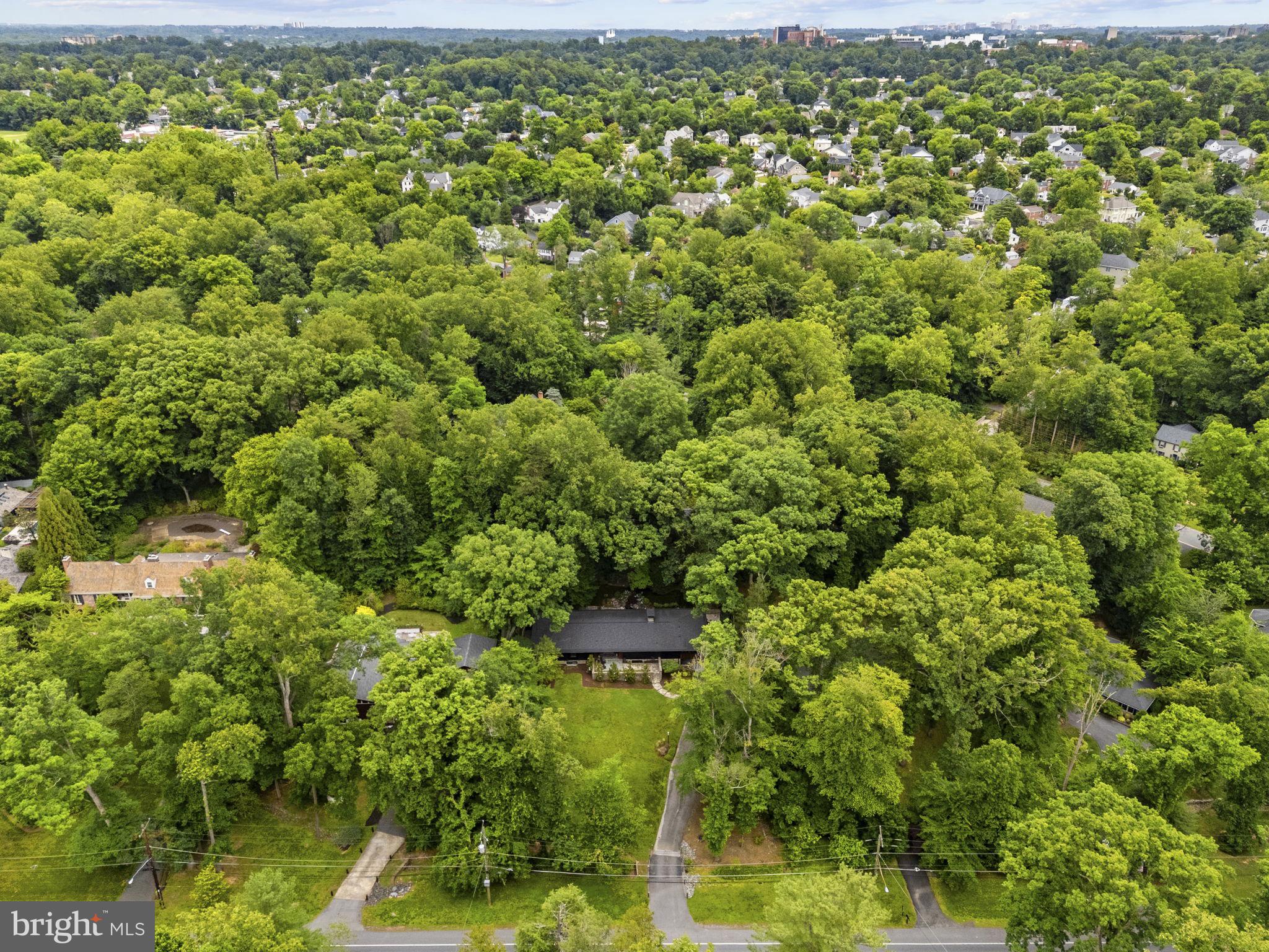 BRADLEY HILLS - Residential