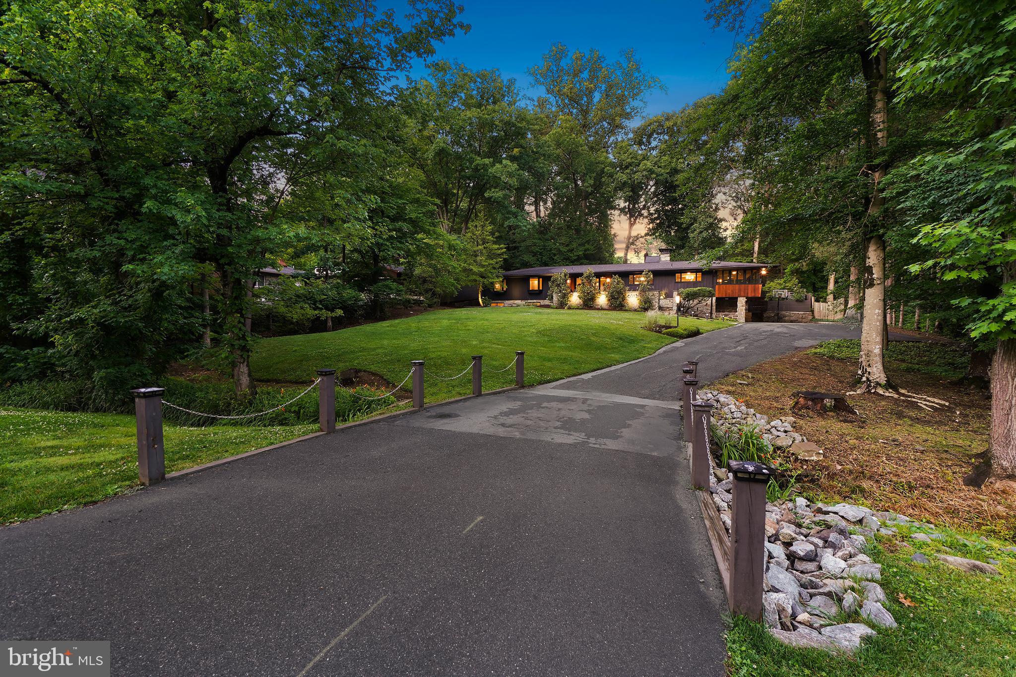 BRADLEY HILLS - Residential