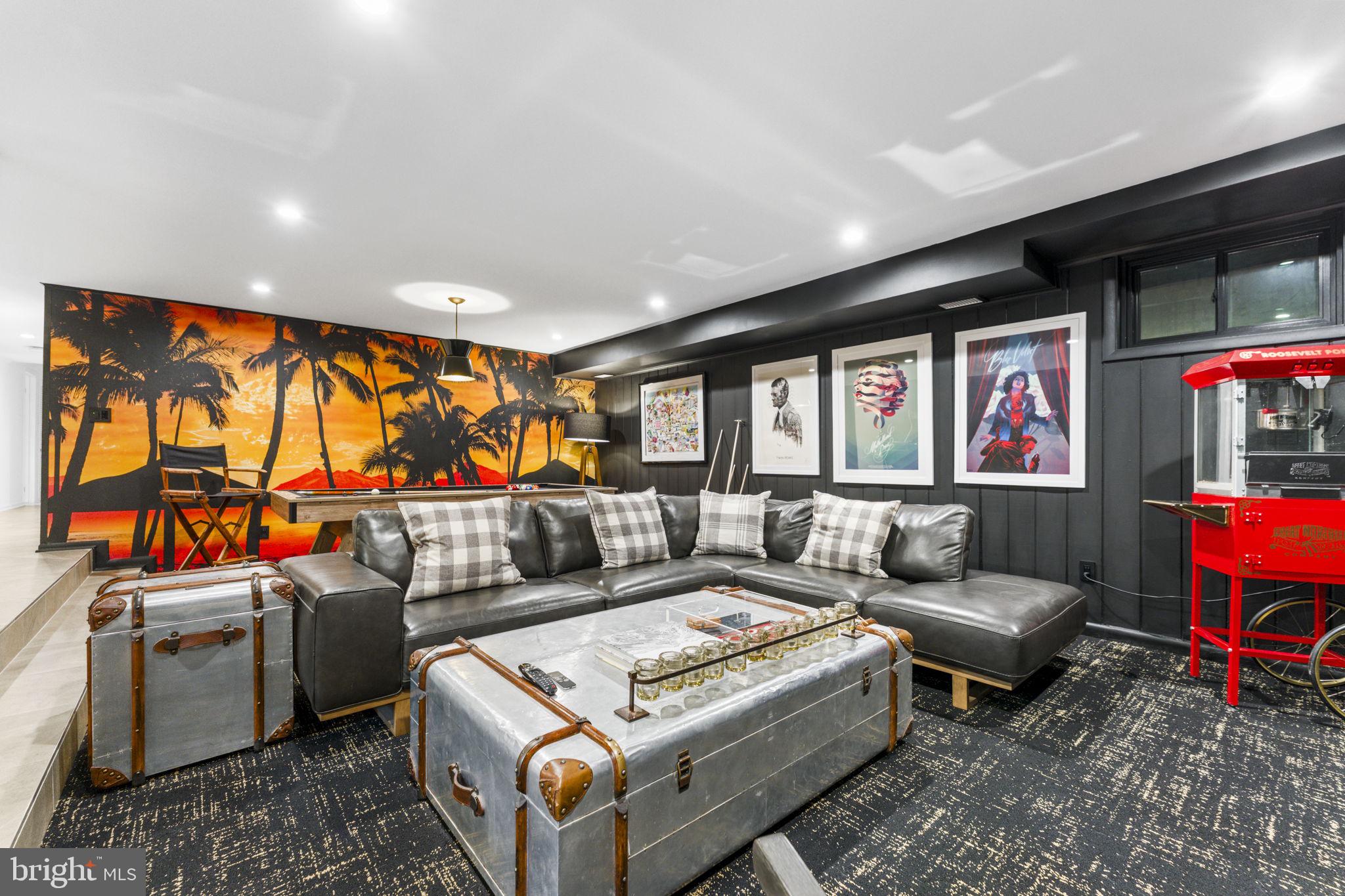 BRADLEY HILLS - Residential