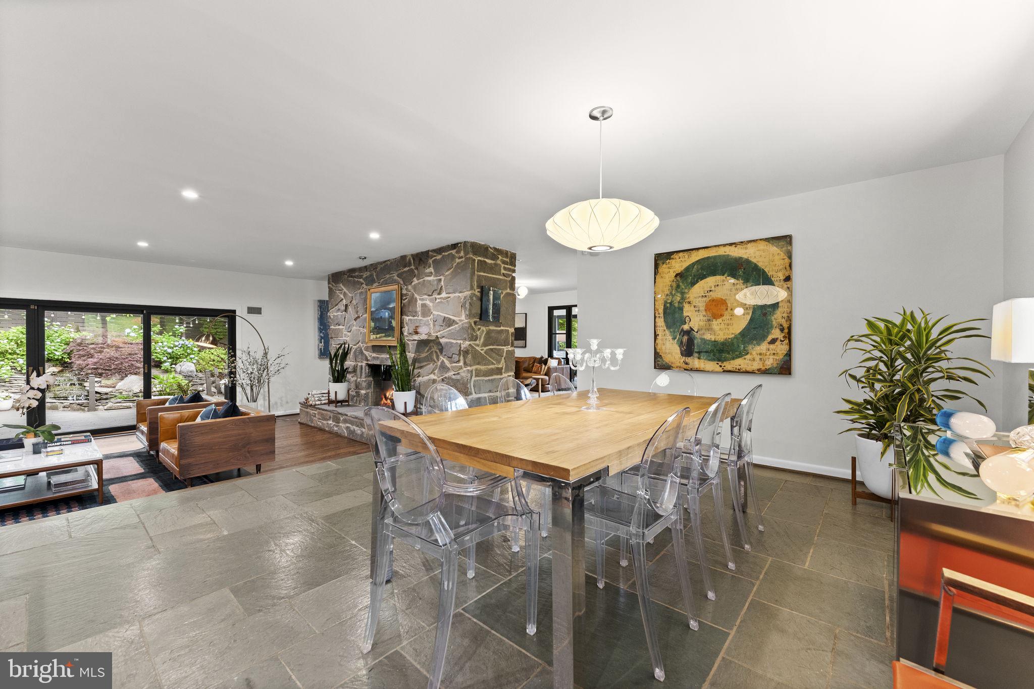 BRADLEY HILLS - Residential