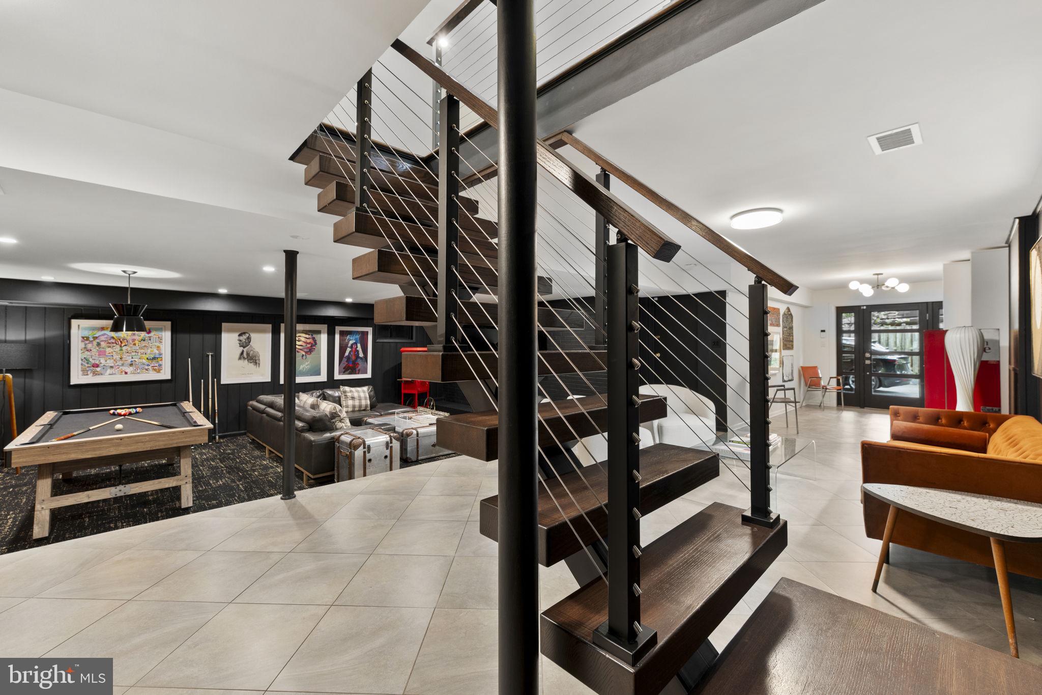 BRADLEY HILLS - Residential
