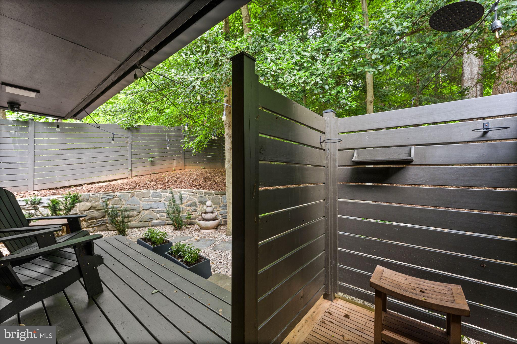 BRADLEY HILLS - Residential