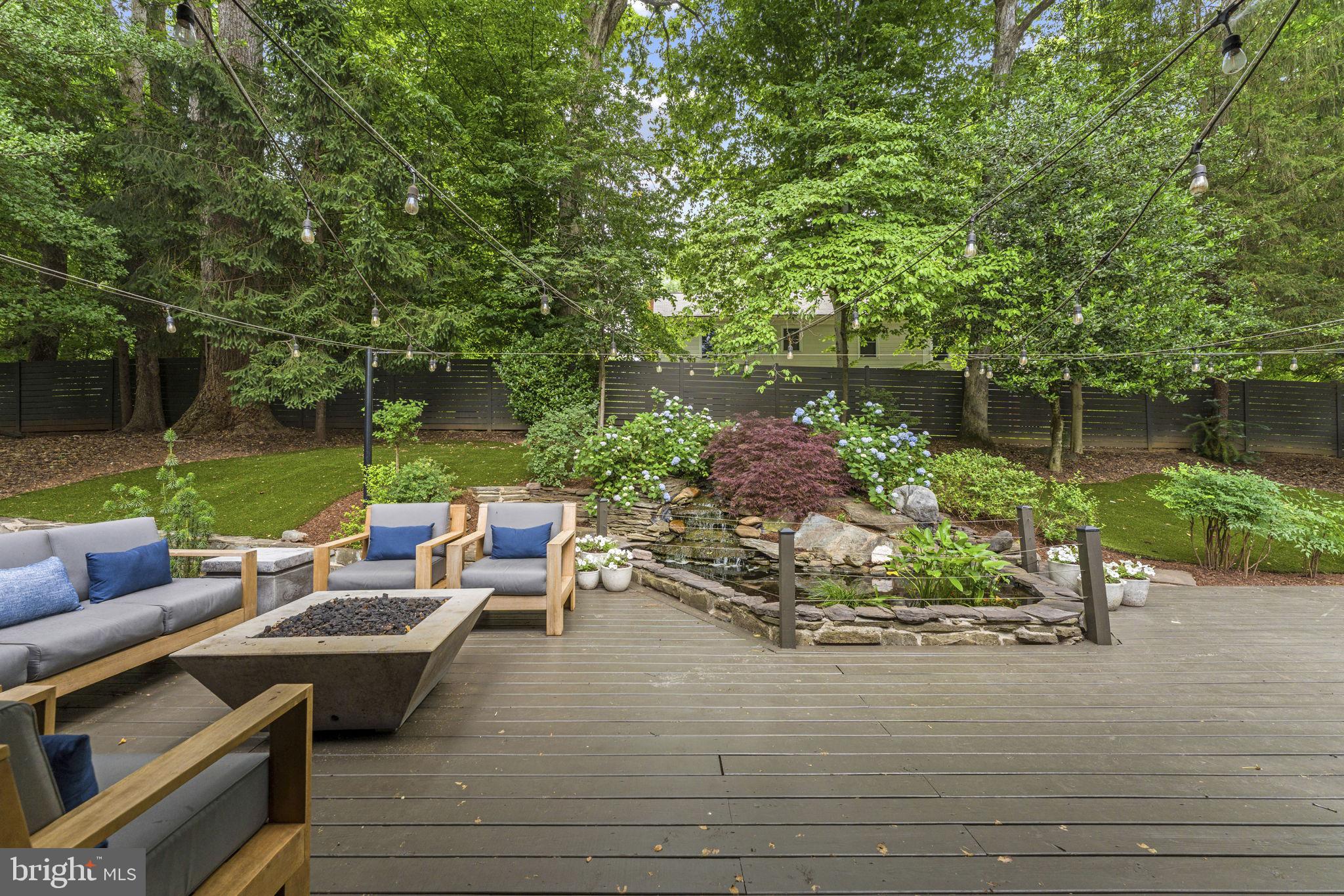 BRADLEY HILLS - Residential