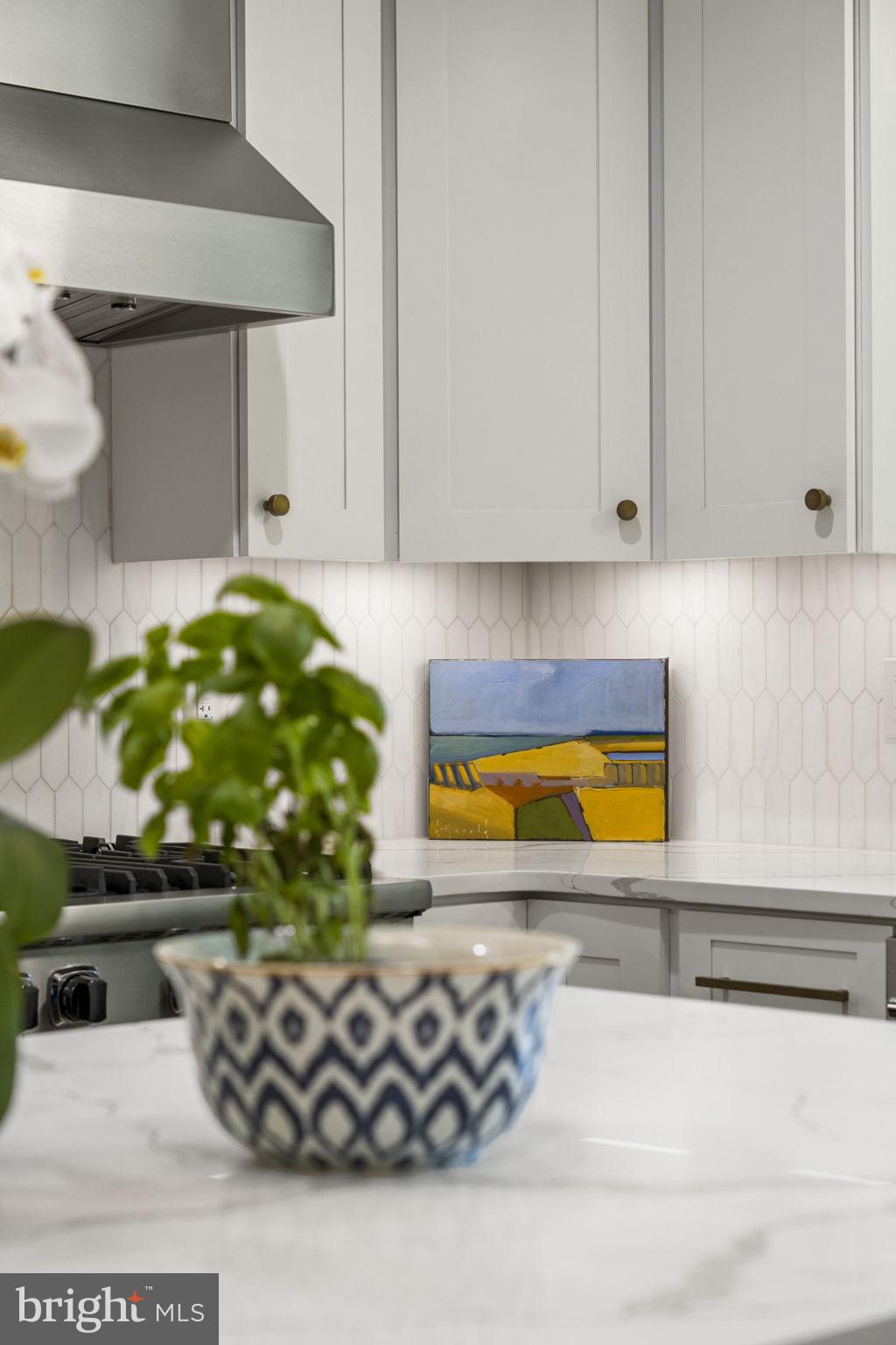 BRADLEY HILLS - Residential