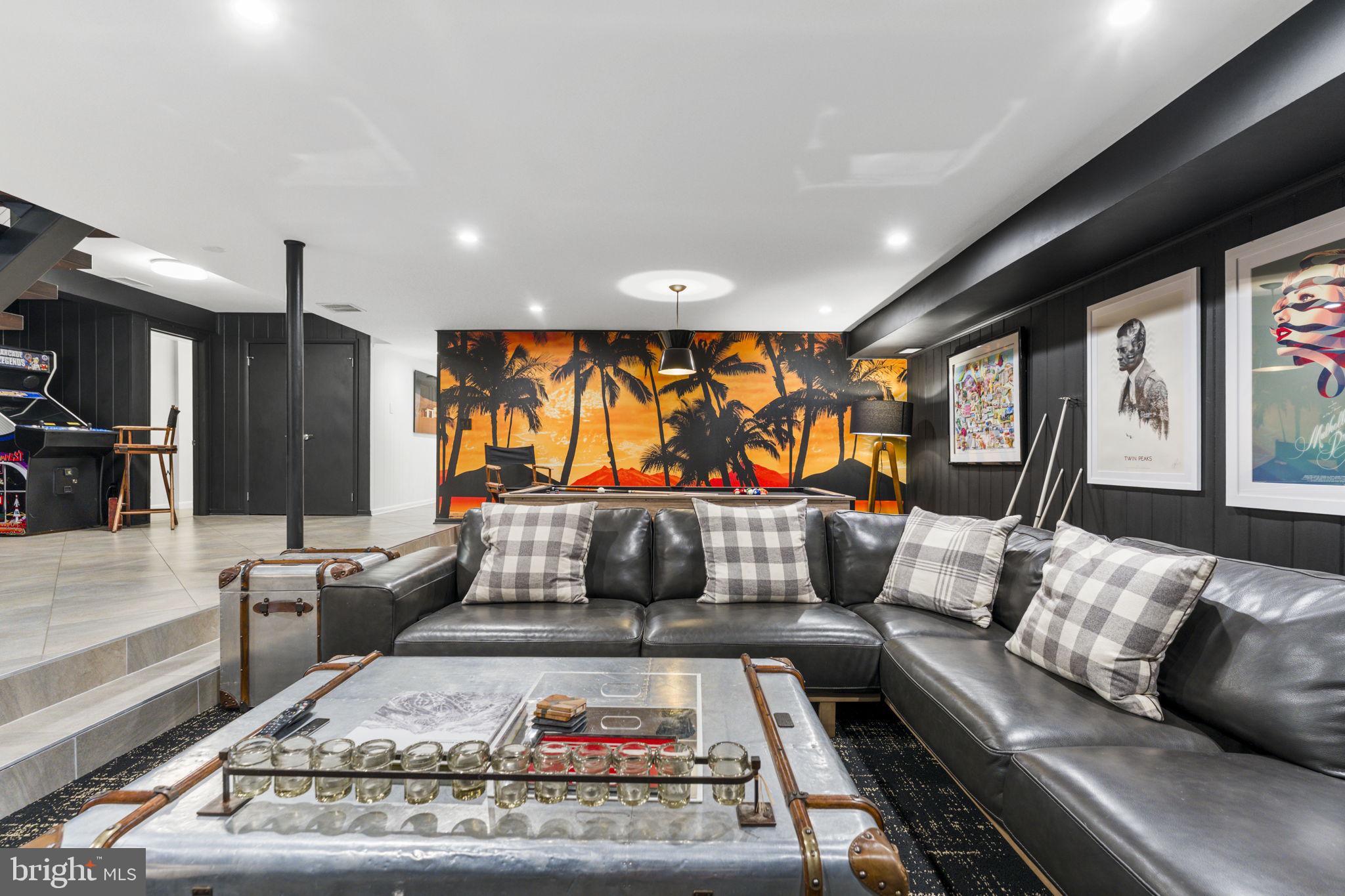 BRADLEY HILLS - Residential