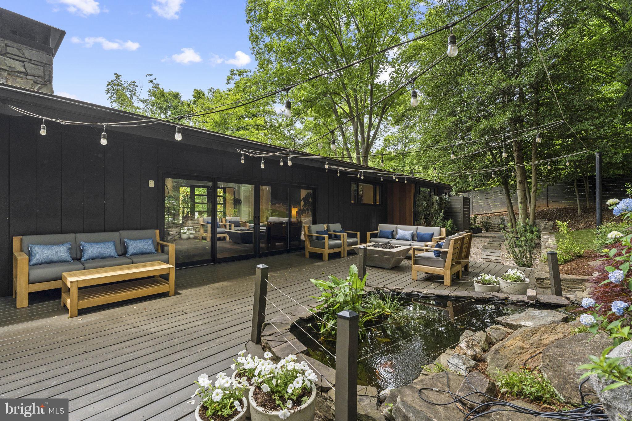 BRADLEY HILLS - Residential