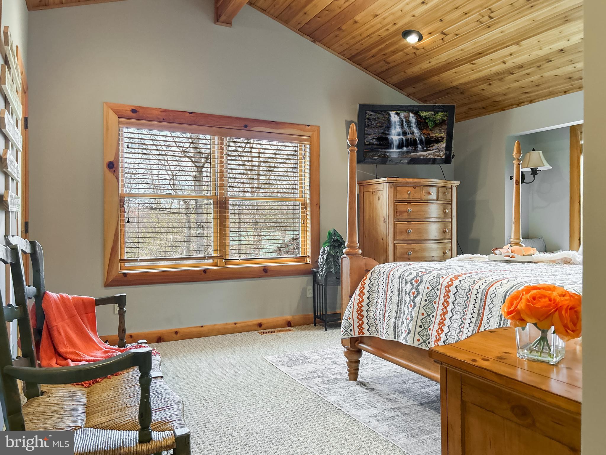 GALLATIN WOODS - Residential