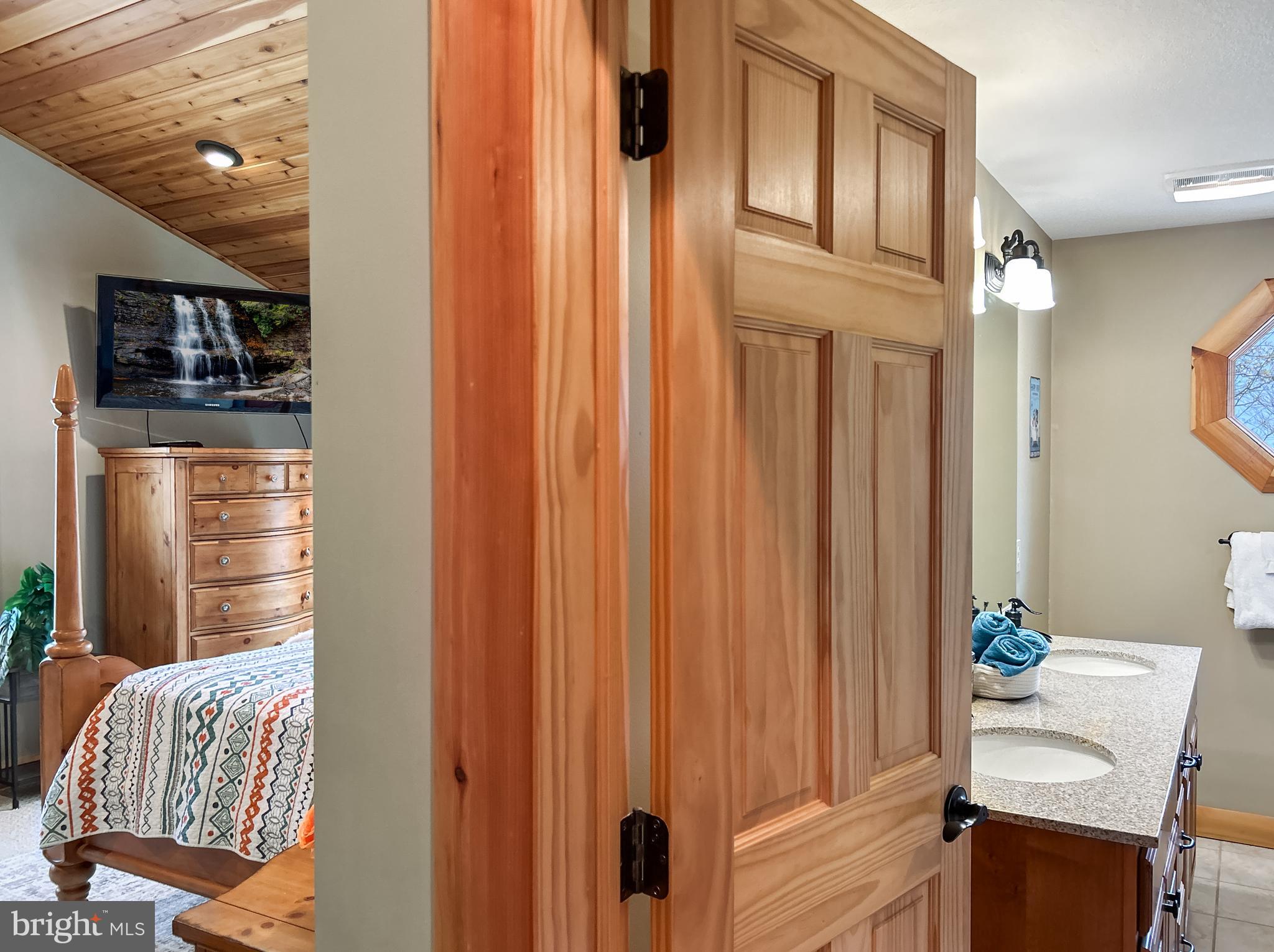 GALLATIN WOODS - Residential