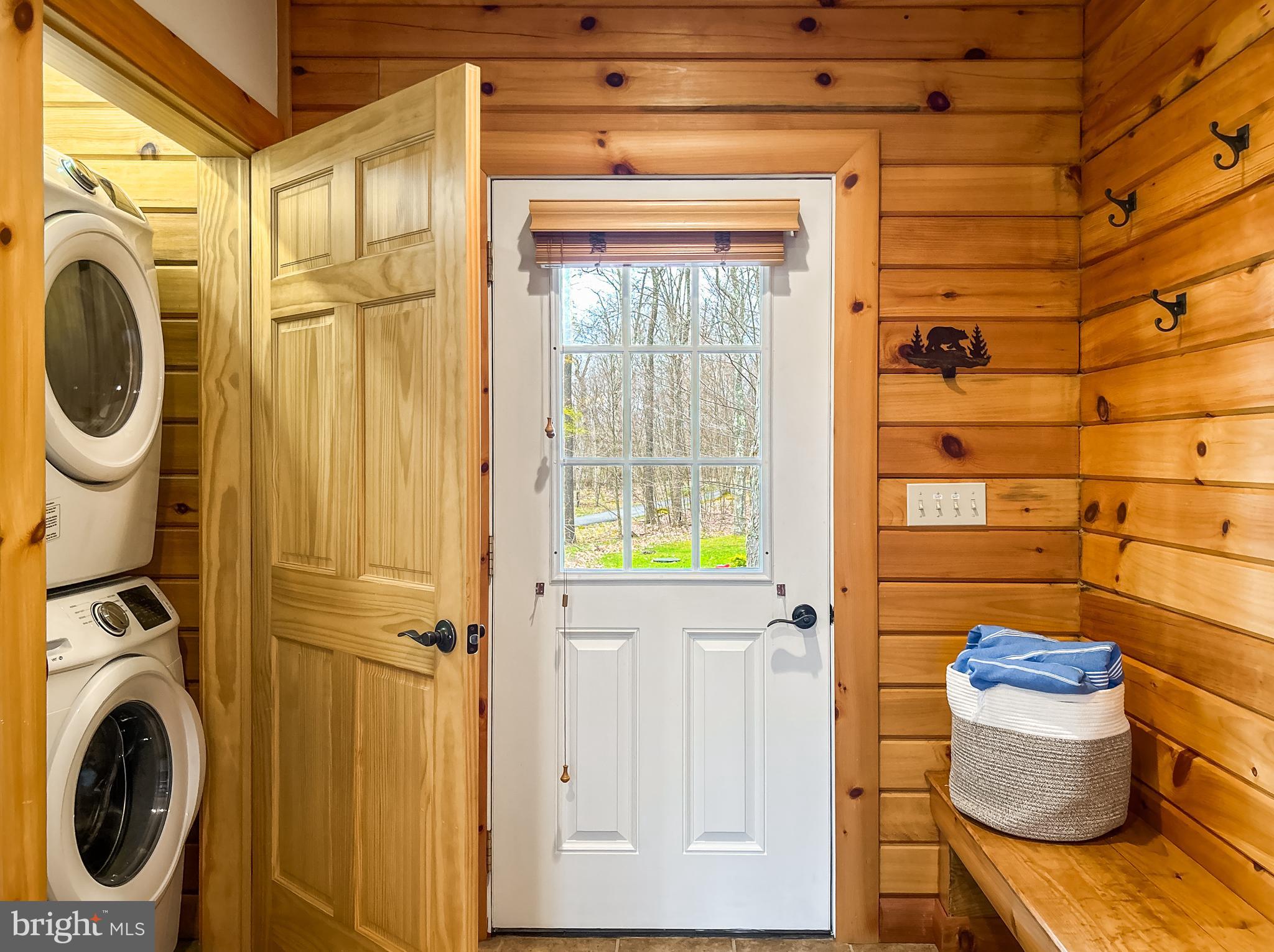 GALLATIN WOODS - Residential