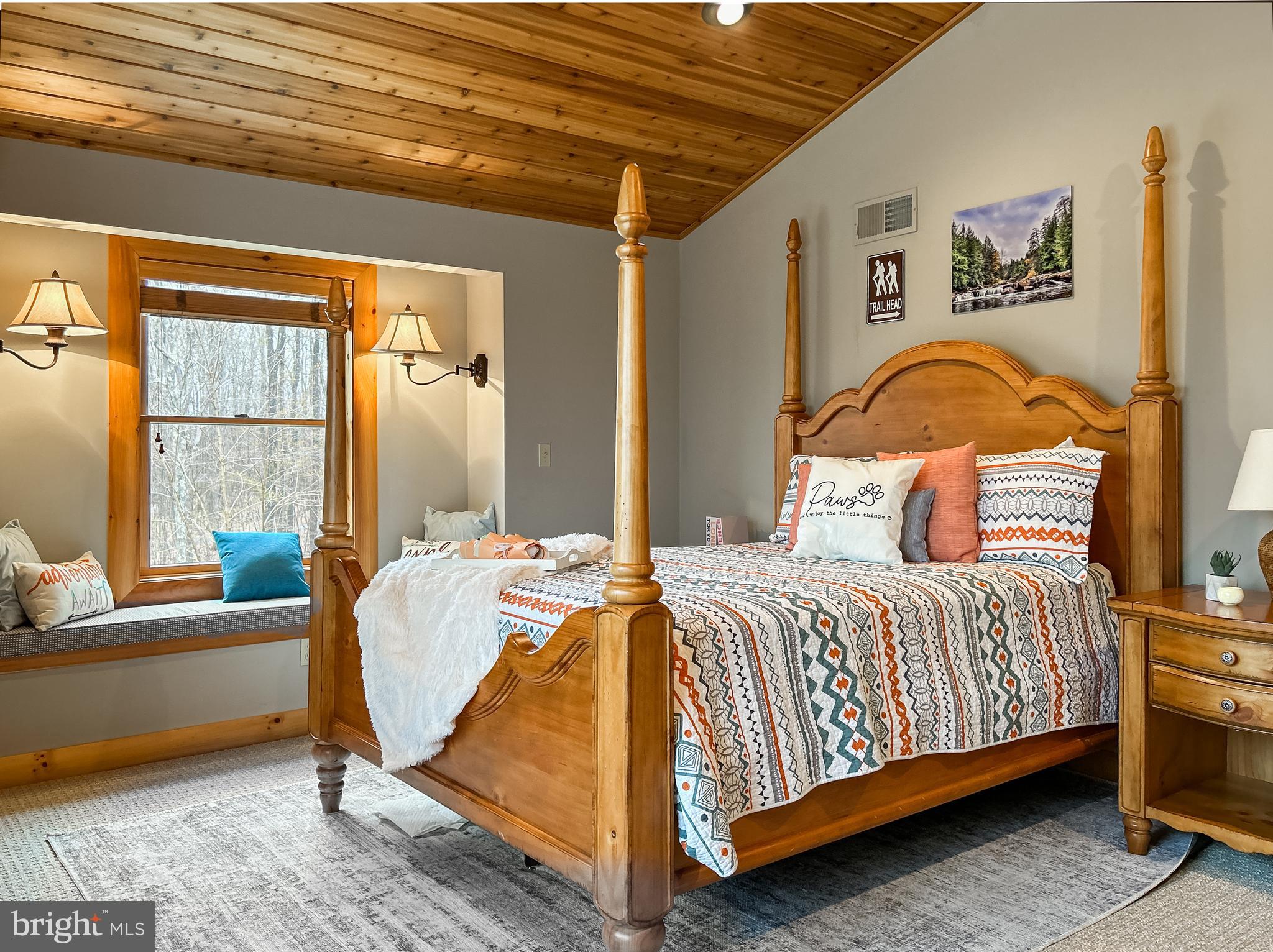 GALLATIN WOODS - Residential