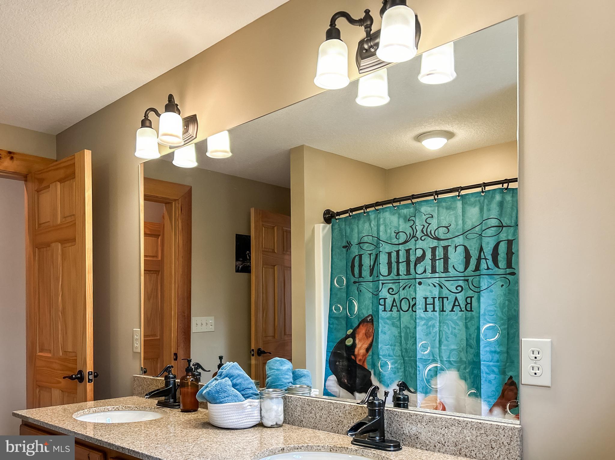 GALLATIN WOODS - Residential