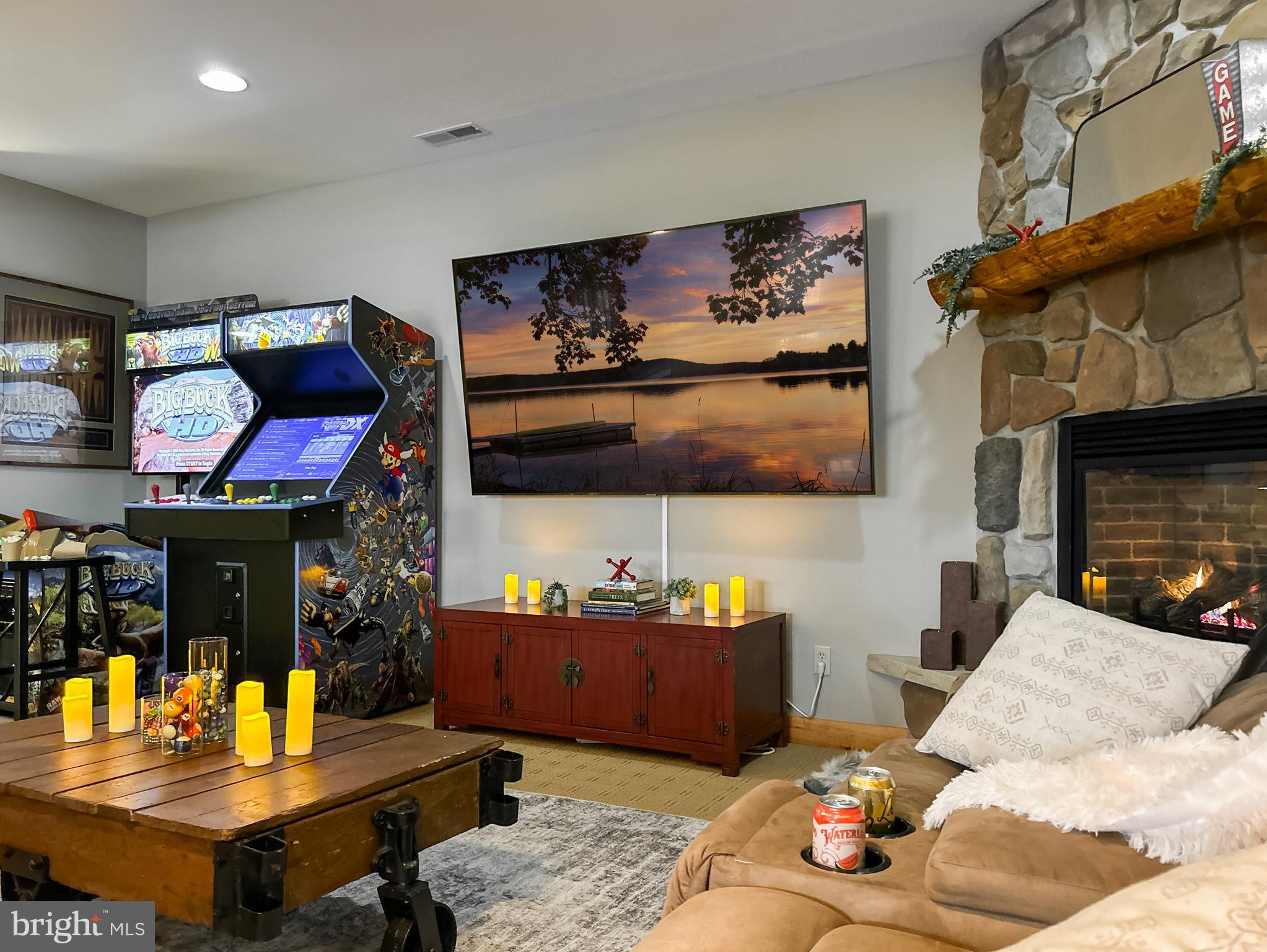 GALLATIN WOODS - Residential